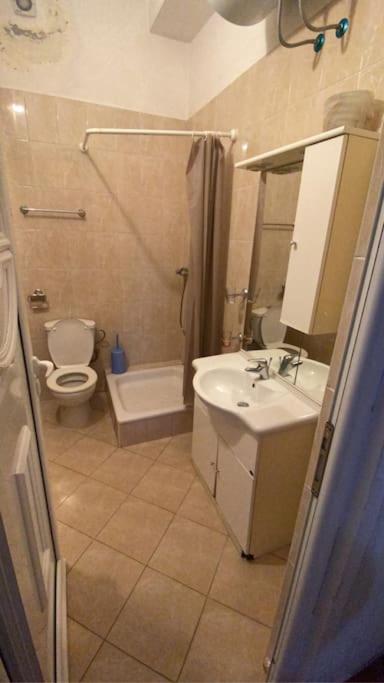 Grand Appartement next to beach view 4