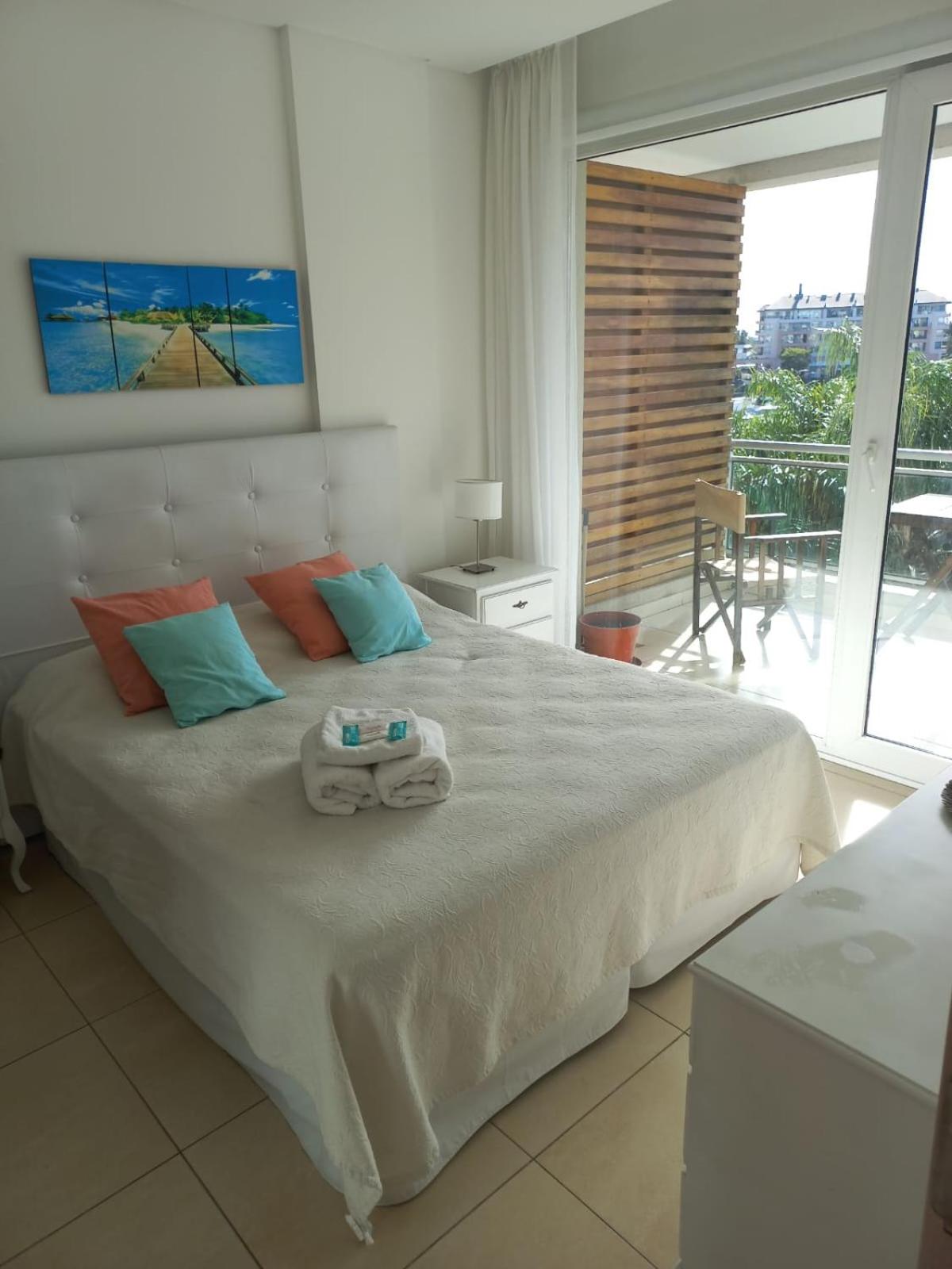 Apart , Departamento , Condo , Estudio BAHIA grande Nordelta , Tigre