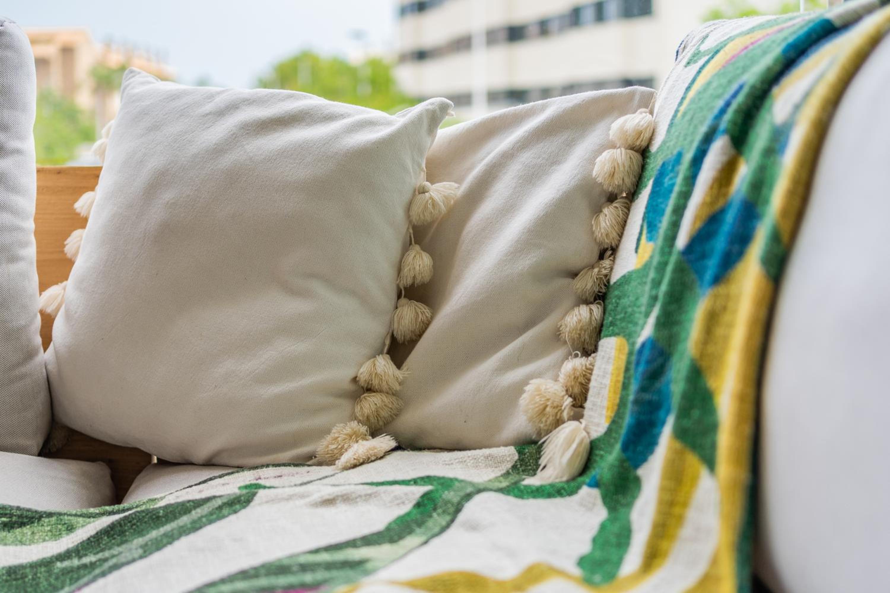 Prime Spanish Holidays - Rennes Arenal Playa Apartments