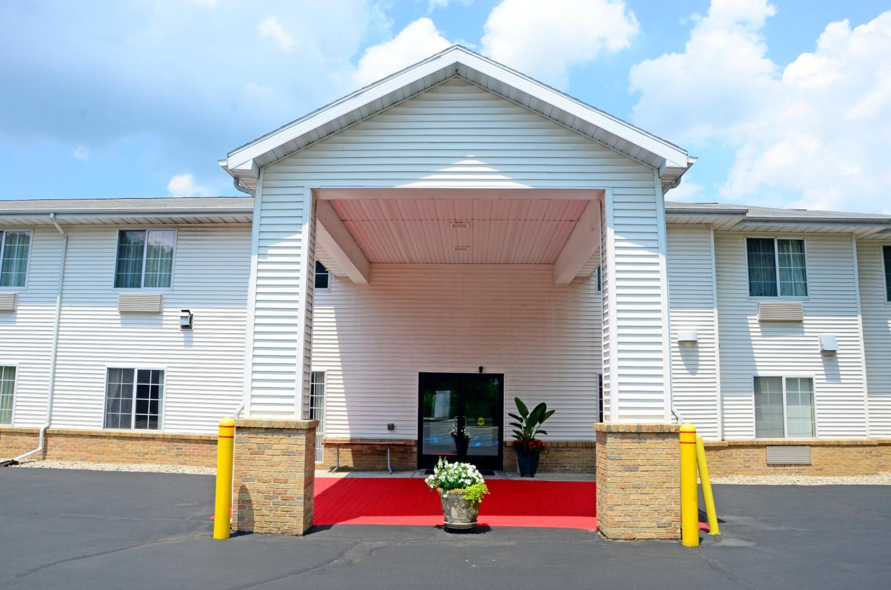 Budget Host Inn