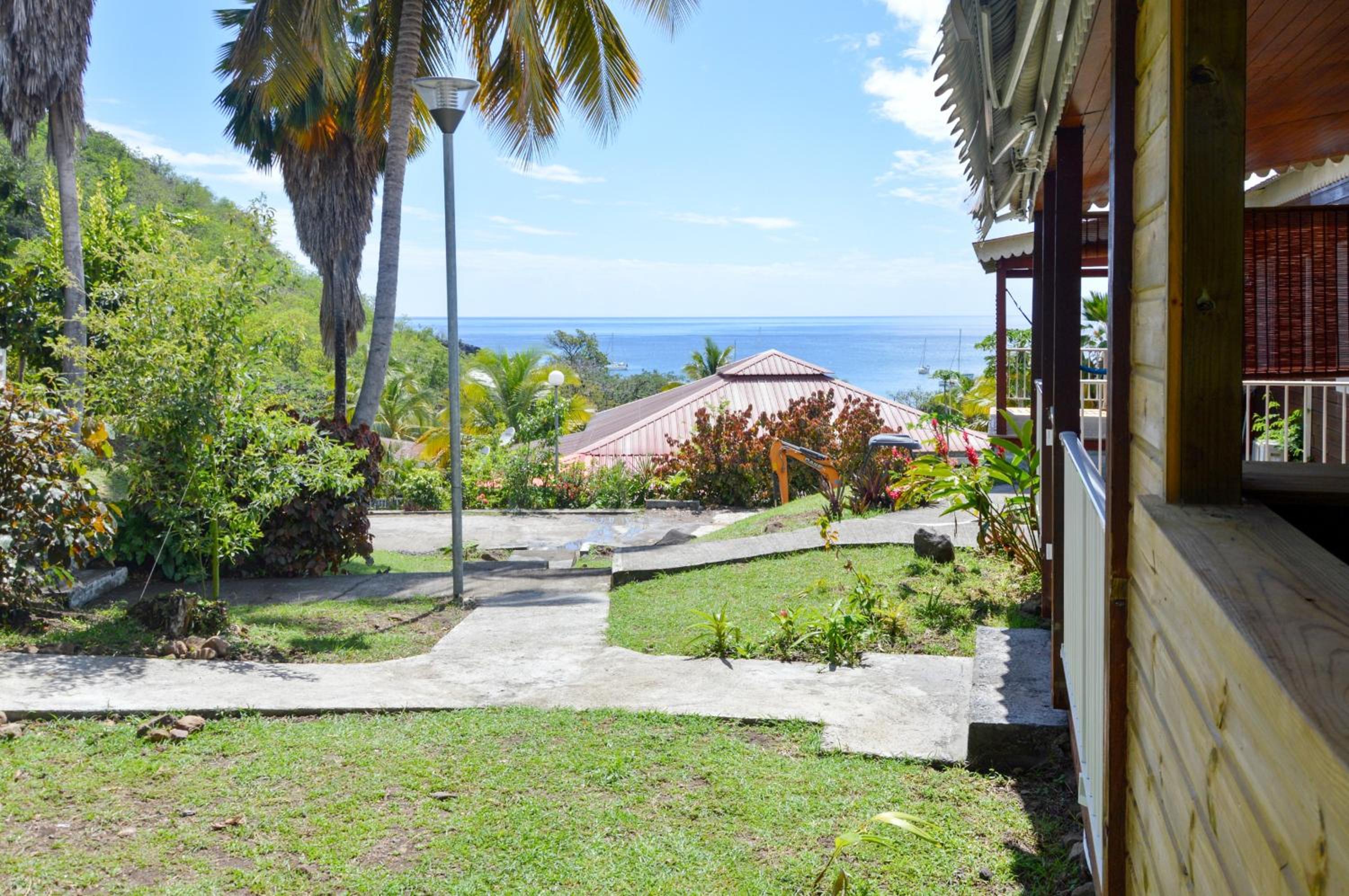 Bungalow confortable avec vue mer à Bouillante