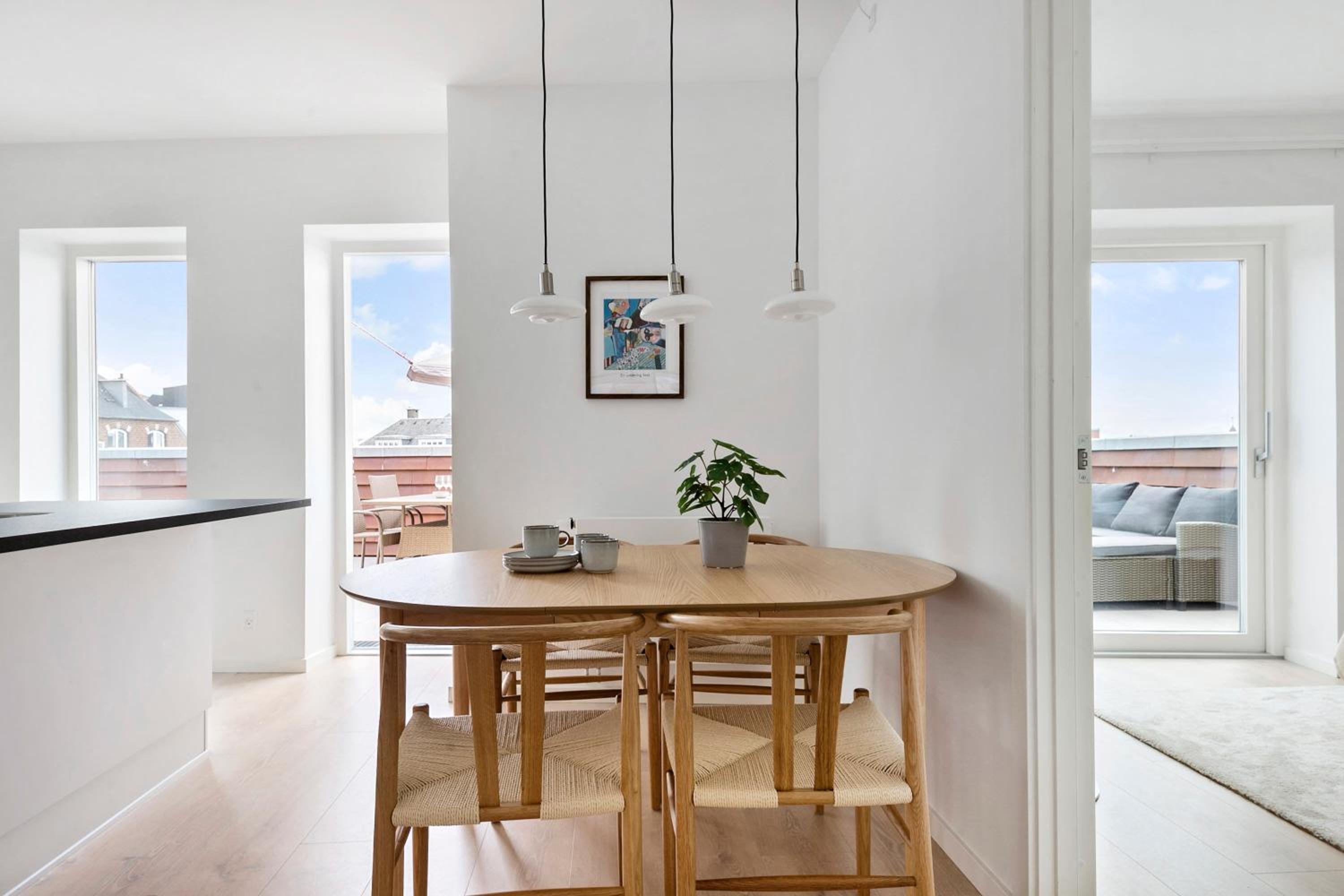 Grand Penthouse Suite With Private Rooftop Terrace