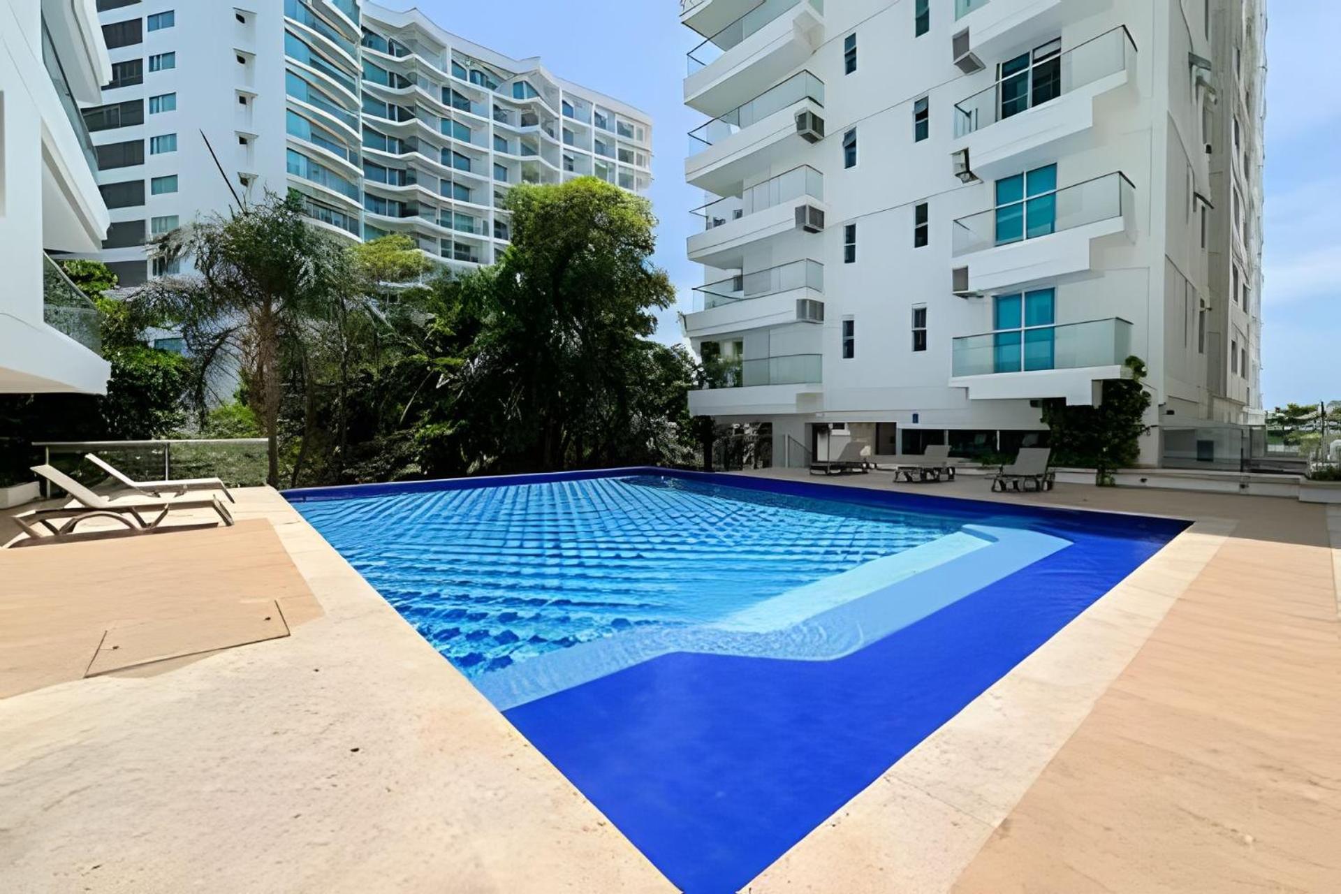 Morros 2 Bedroom Apartment. Beach access