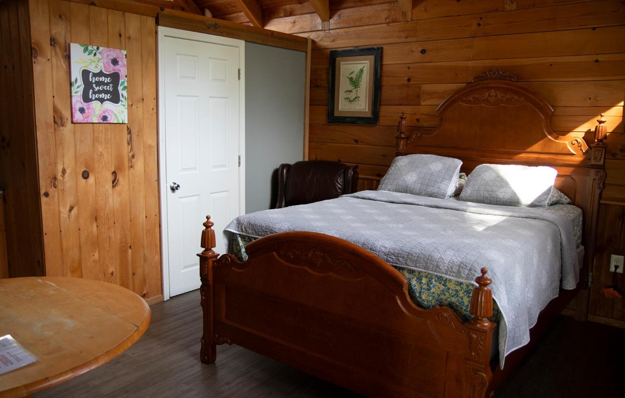 Kozy Haven Log Cabin Rentals