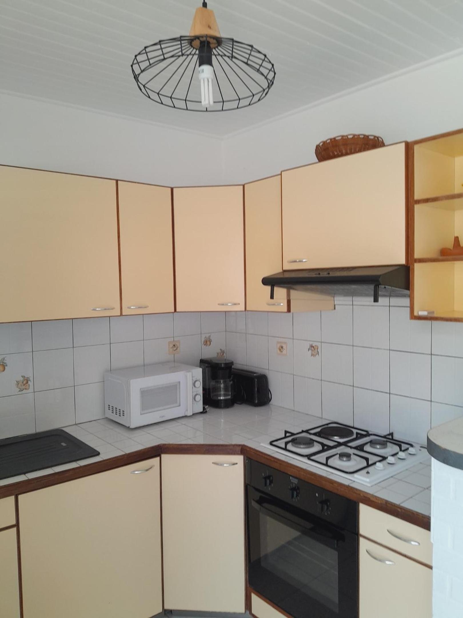 Appartement charmant à Sainte-Anne avec piscine partagée - 60 m² view 2