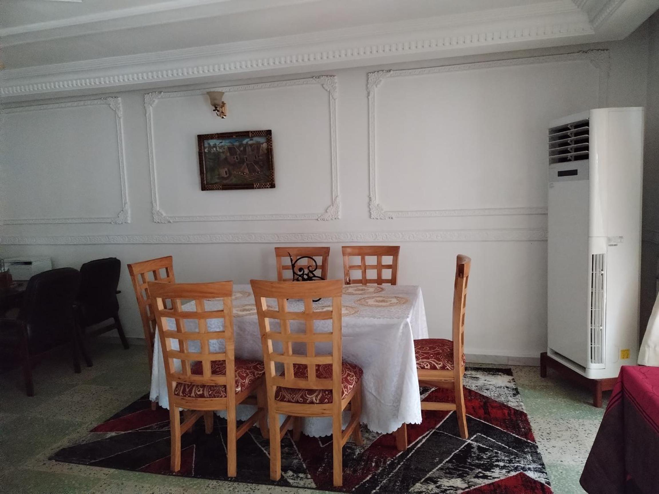Belle Villa au centre de Yaoundé