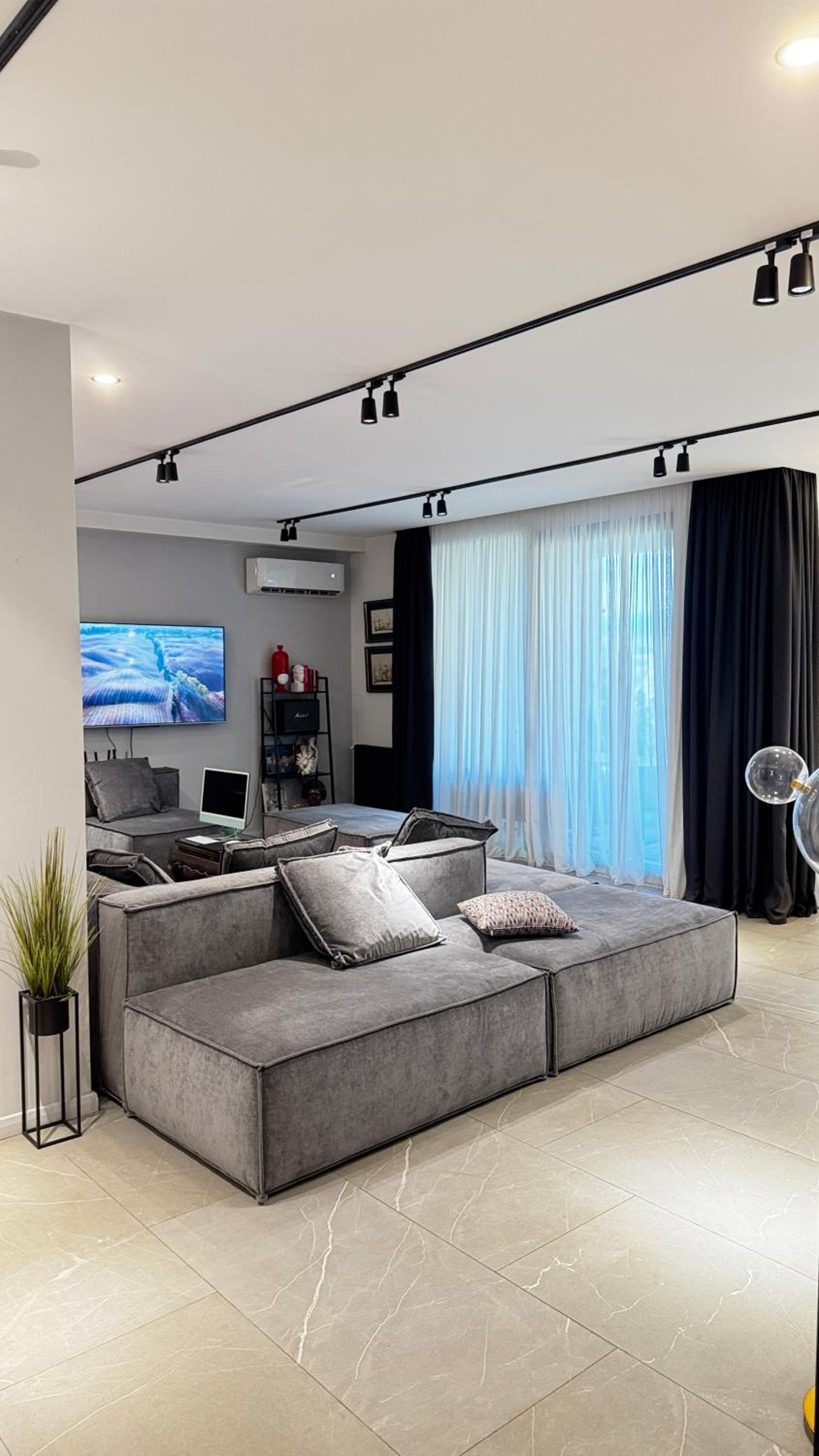 stars apartment krtsanisi