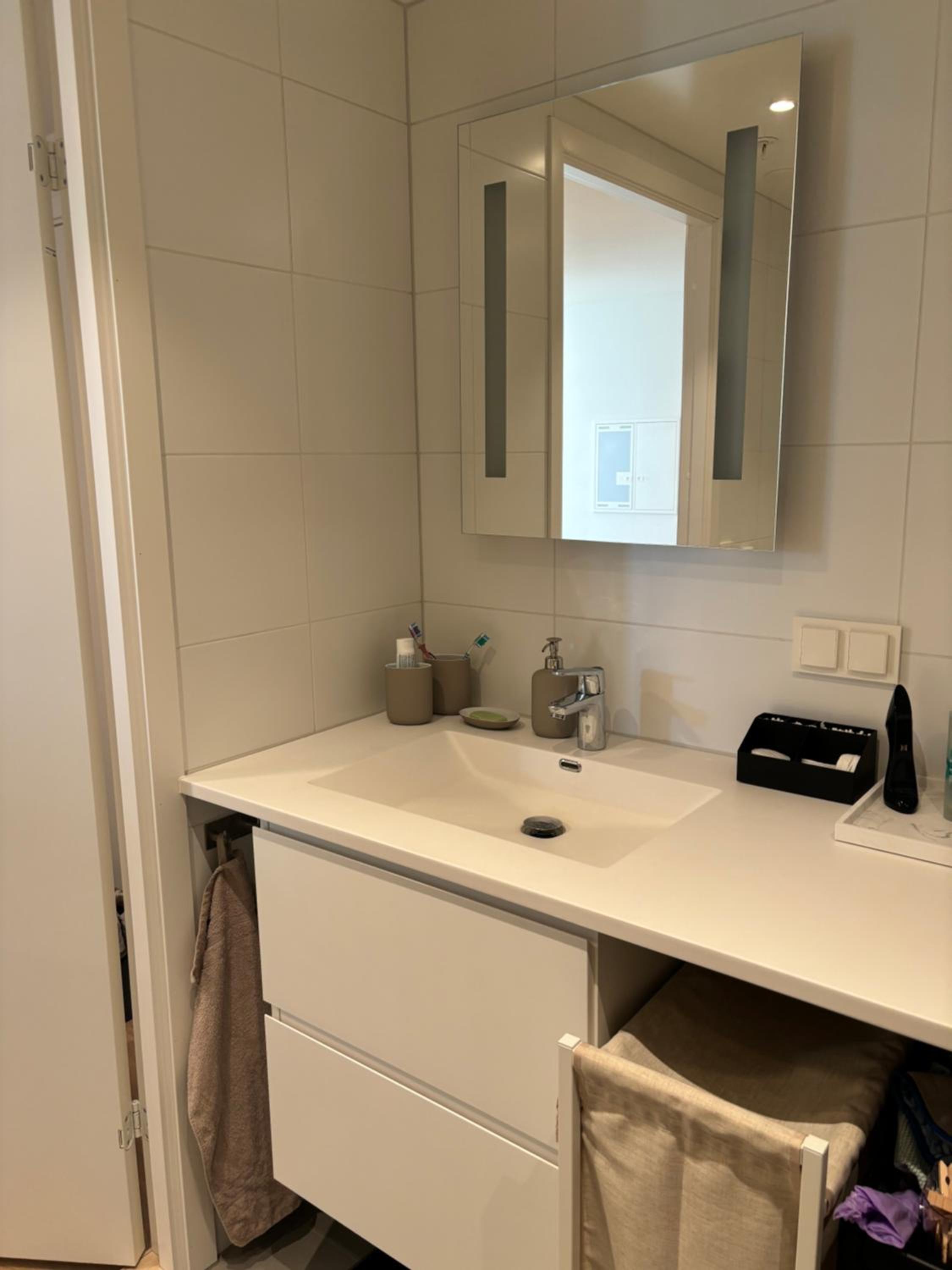 Lys og moderne 3-romsleilighet på Lilleby view 3