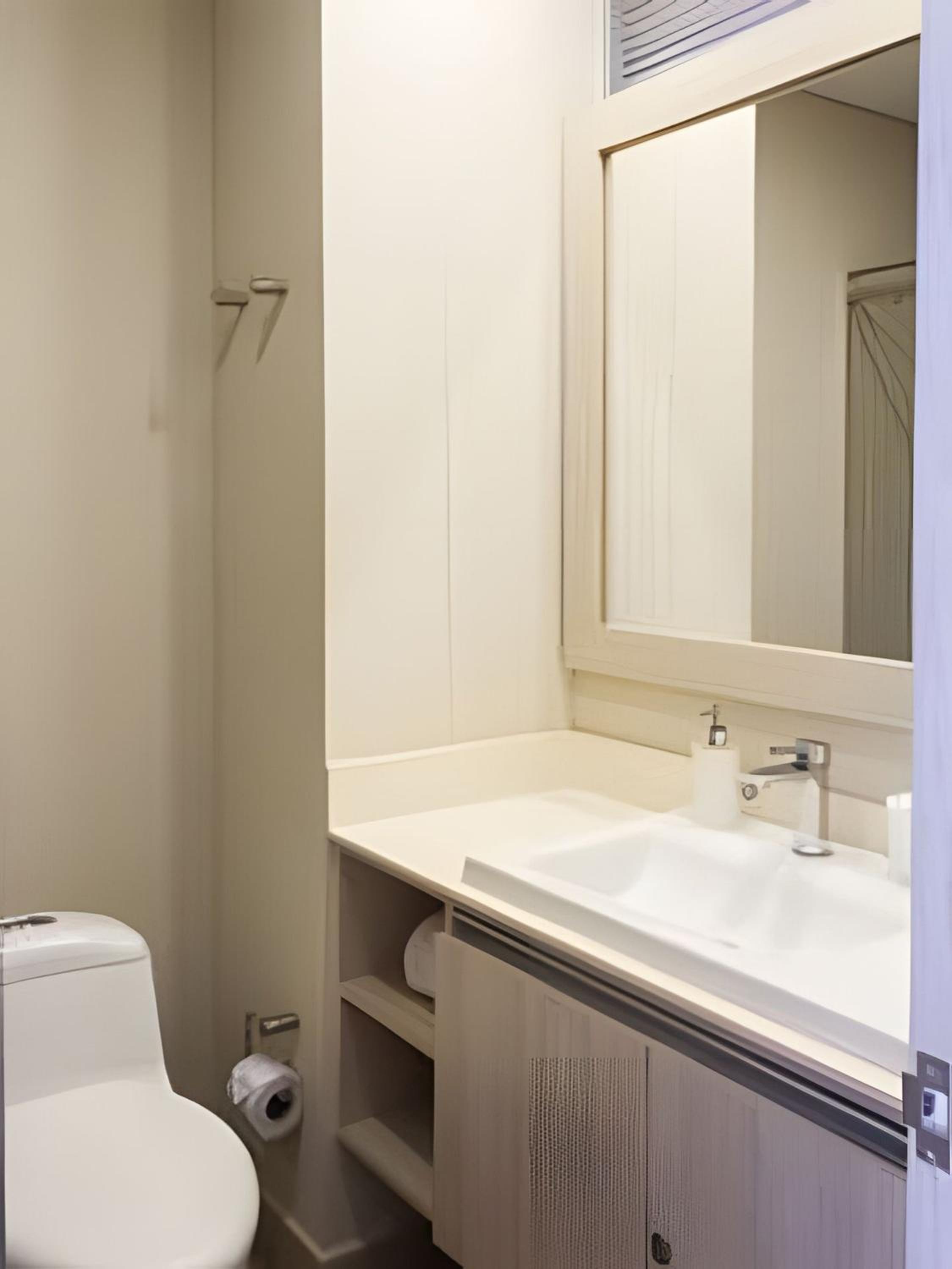 Photo 64