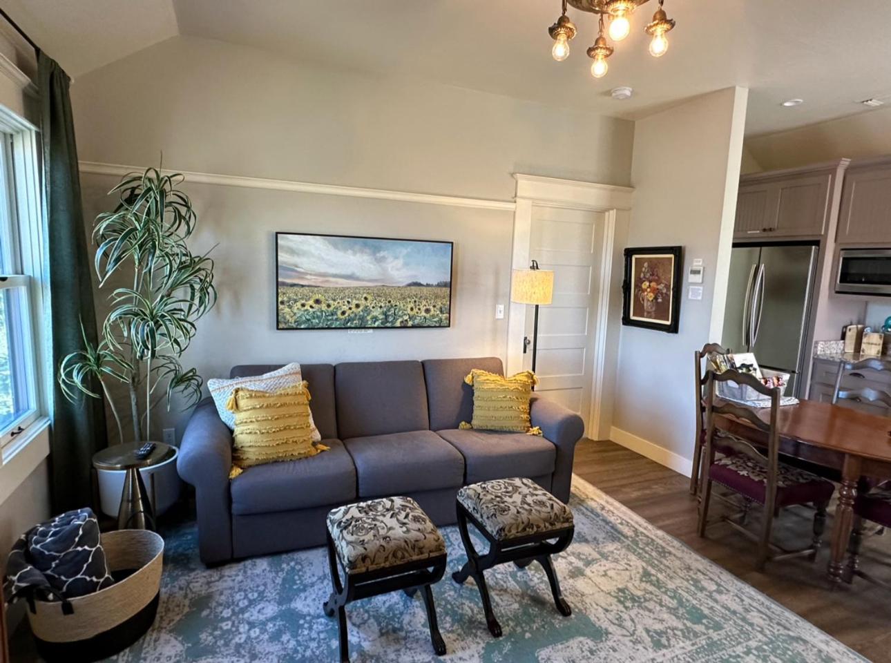 Ashland Vacations - Redtail Inn - 3 Suites Sleeps Up To 12 - Property Image 118