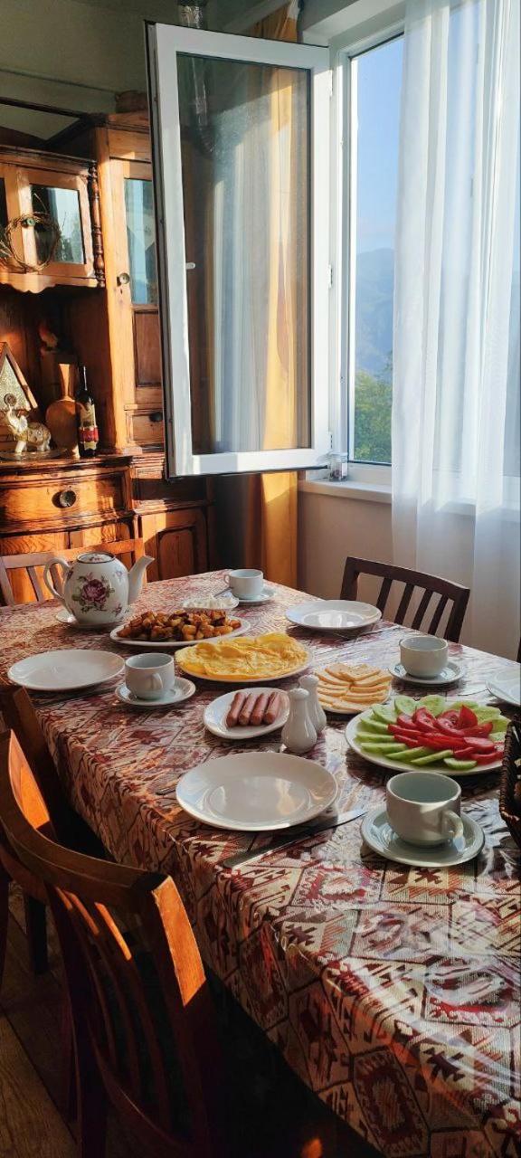Guest House in Sanahin