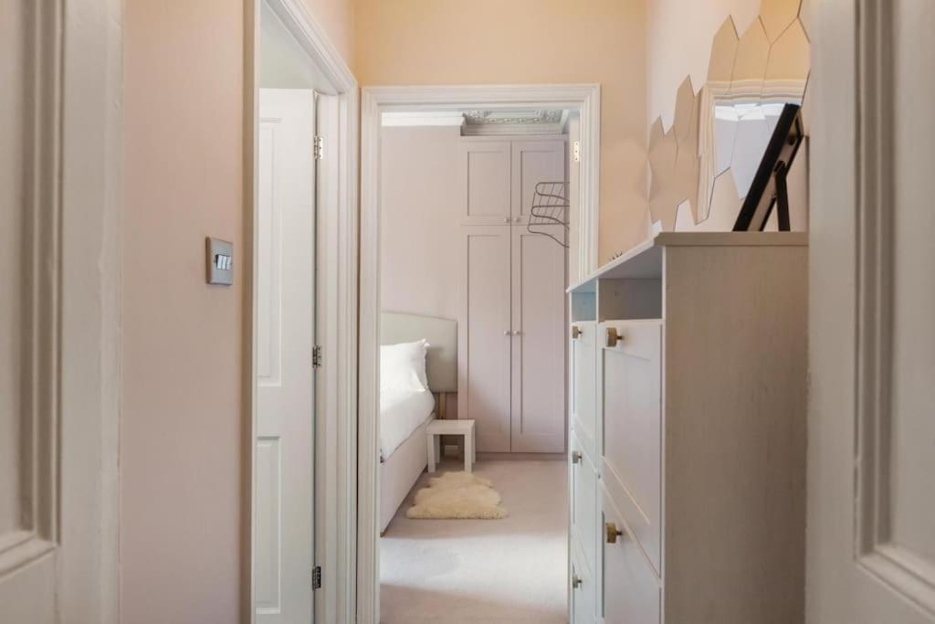 Newington Green, Beautiful 1 Bed