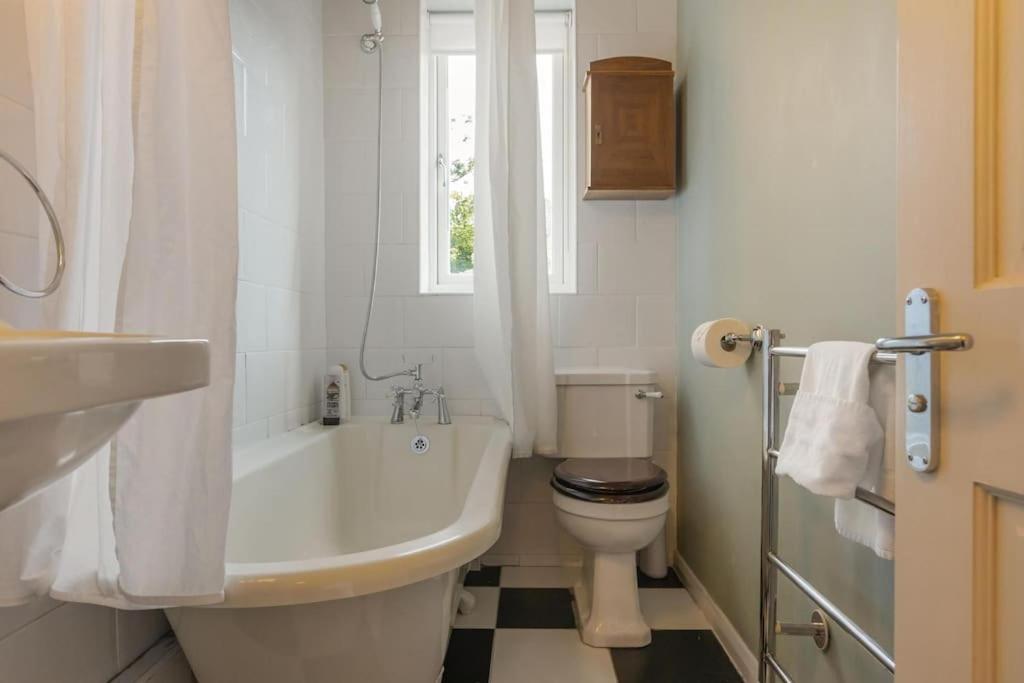 Newington Green, Beautiful 1 Bed