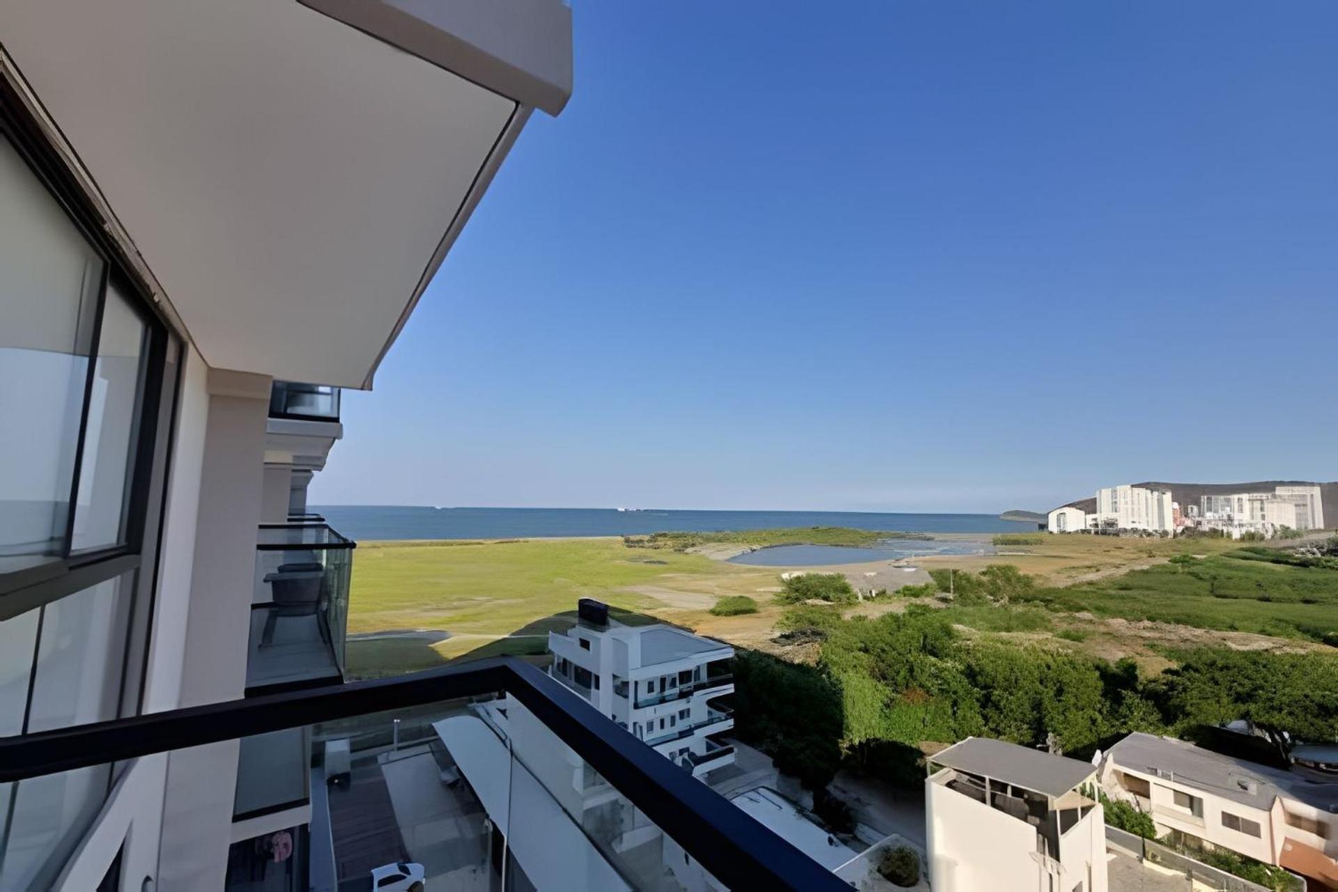 Pozos Colorados Loft. Ocean View, Pool, and Gym