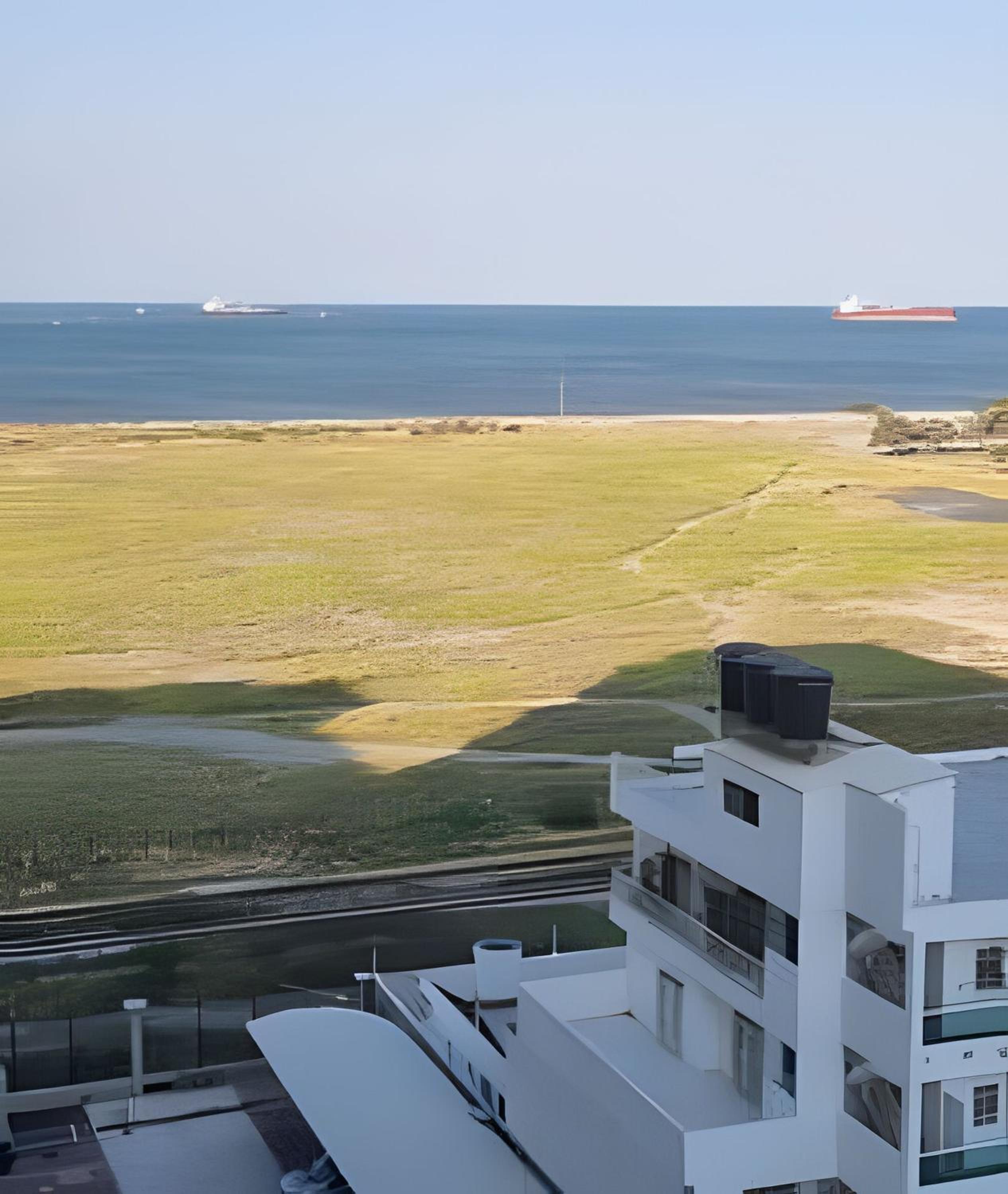 Pozos Colorados Loft. Ocean View, Pool, and Gym
