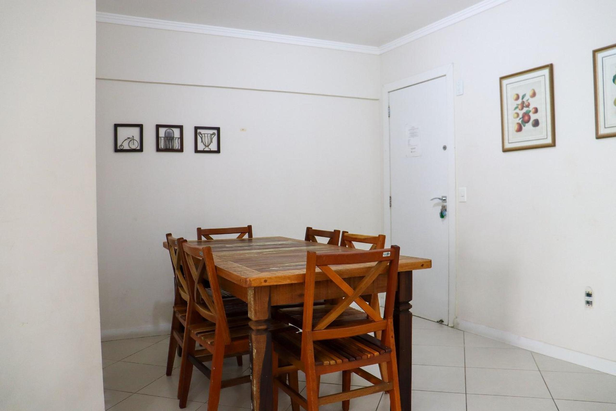 Apartamento a 120m da Praia de Bombas