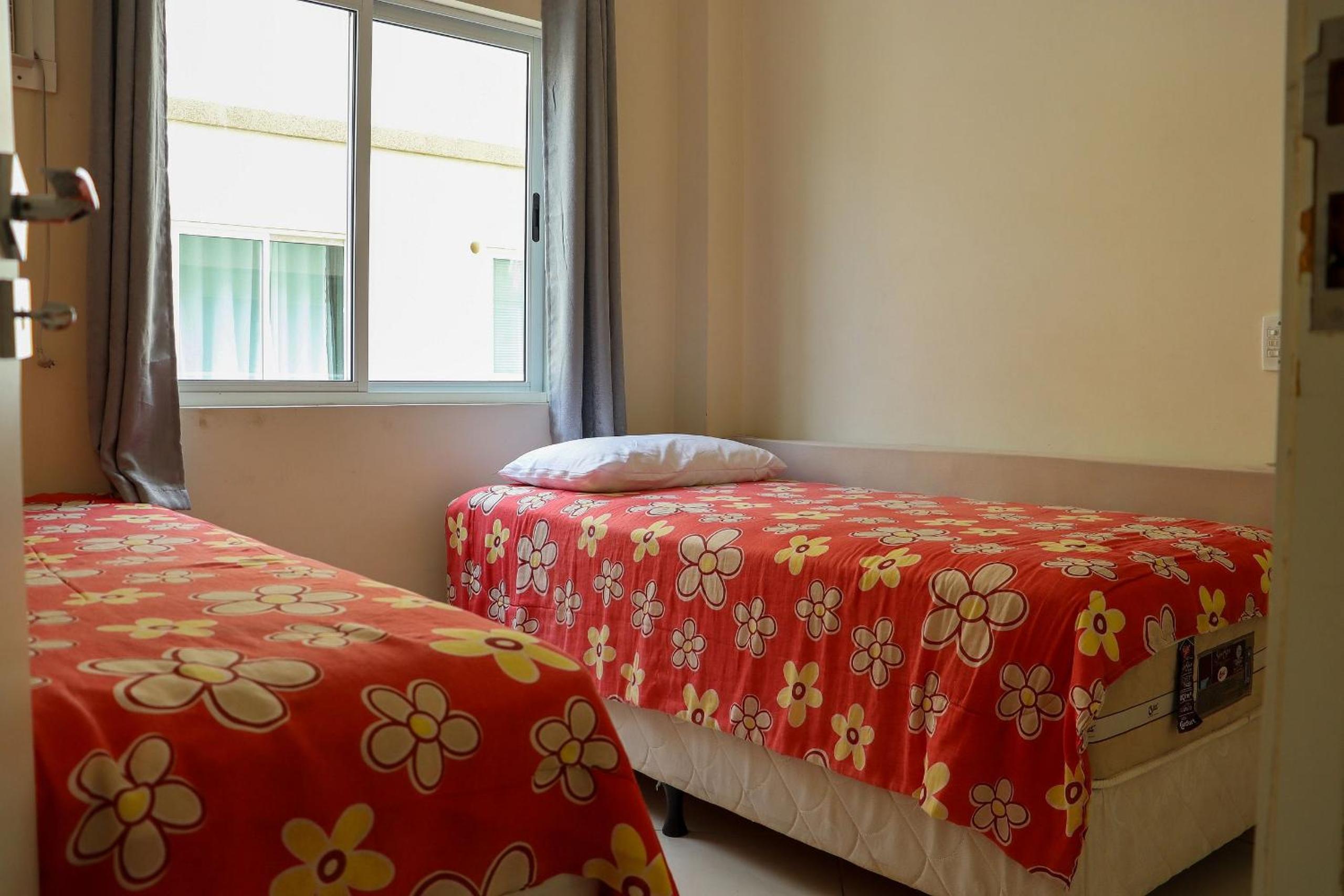 Apartamento a 120m da Praia de Bombas