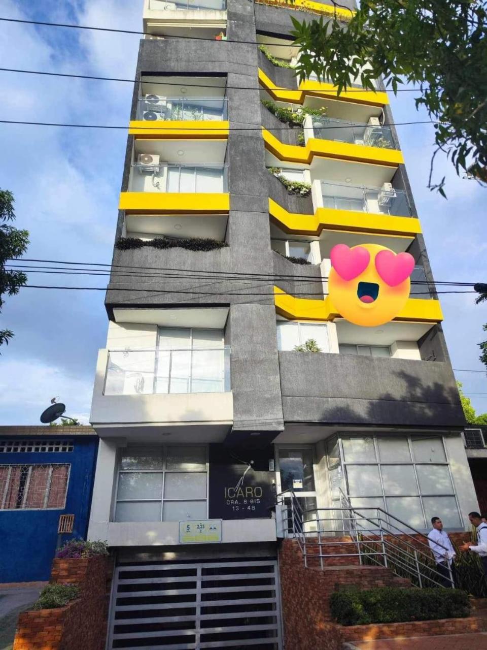 Apartamento Central cerca a clínicas, con excelentes acabados y muy comodo