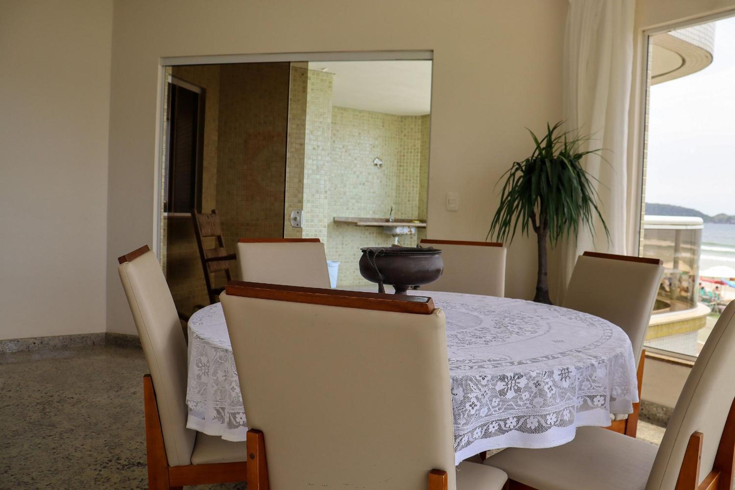 Maravilhoso apartamento BEIRA-MAR!!