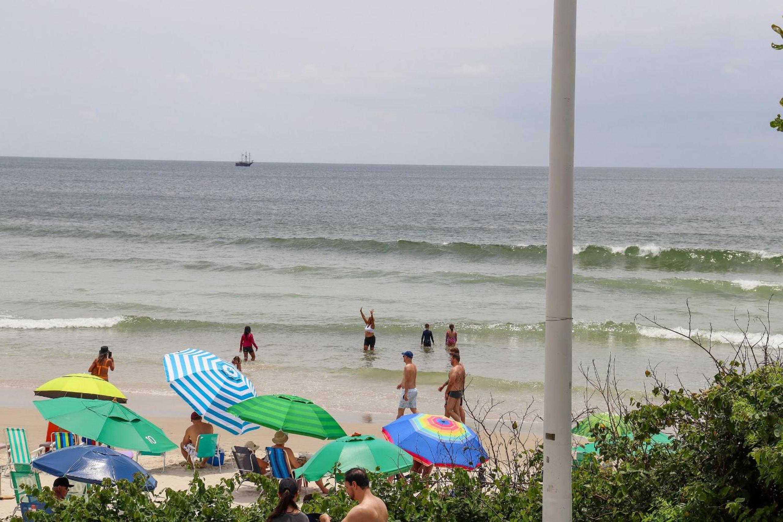 Maravilhoso apartamento BEIRA-MAR!!