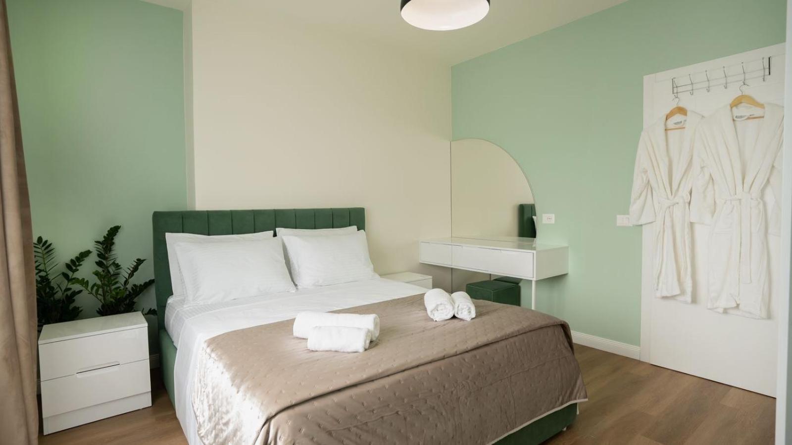 Chic Apartament