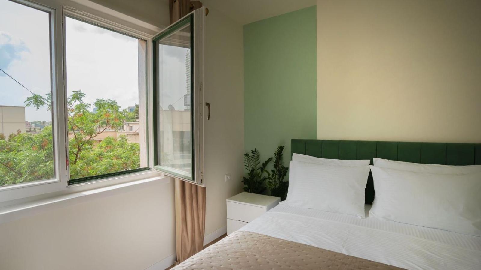 Chic Apartament