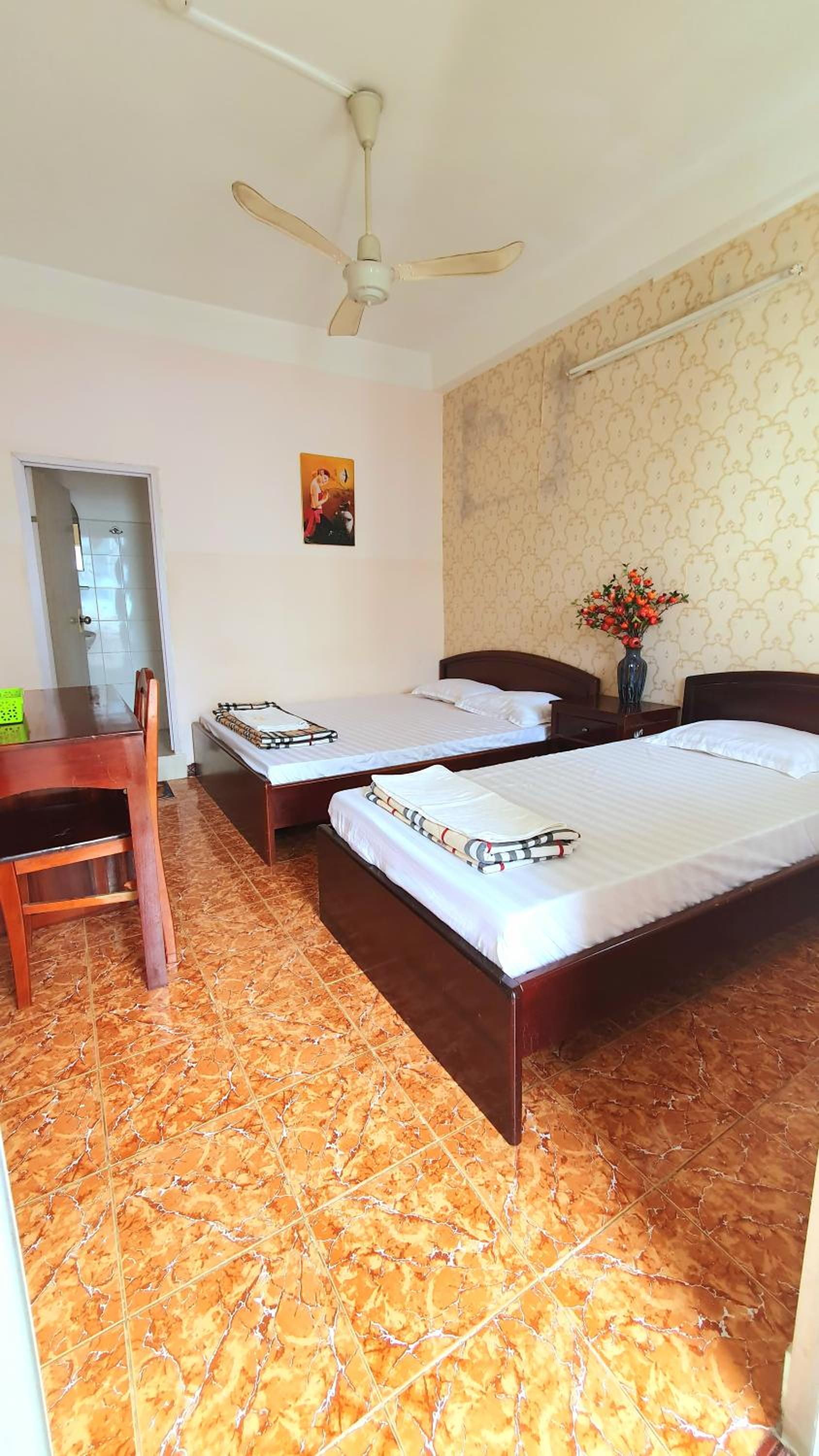 Huy Hoàng Hotel