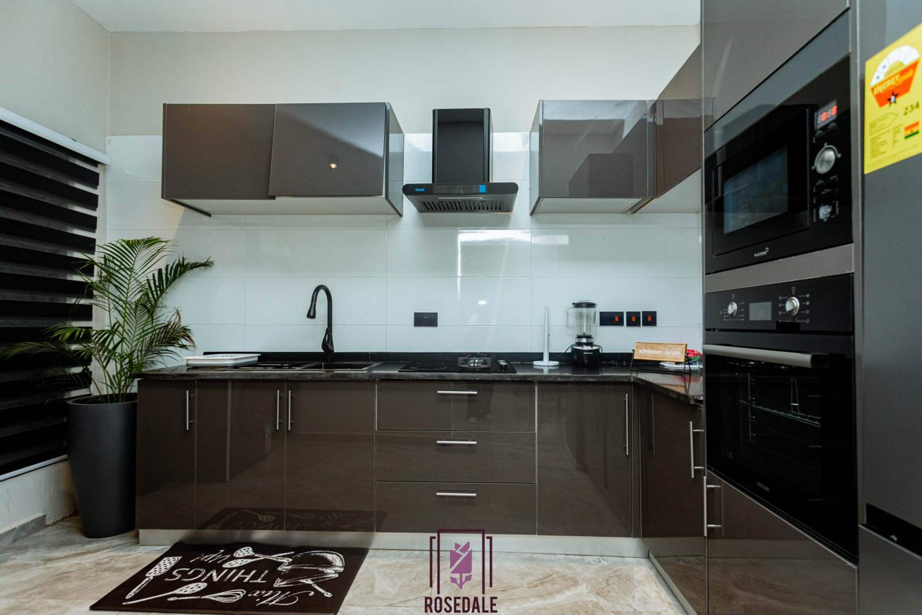 MODERN 2-BeDROOMS view 5
