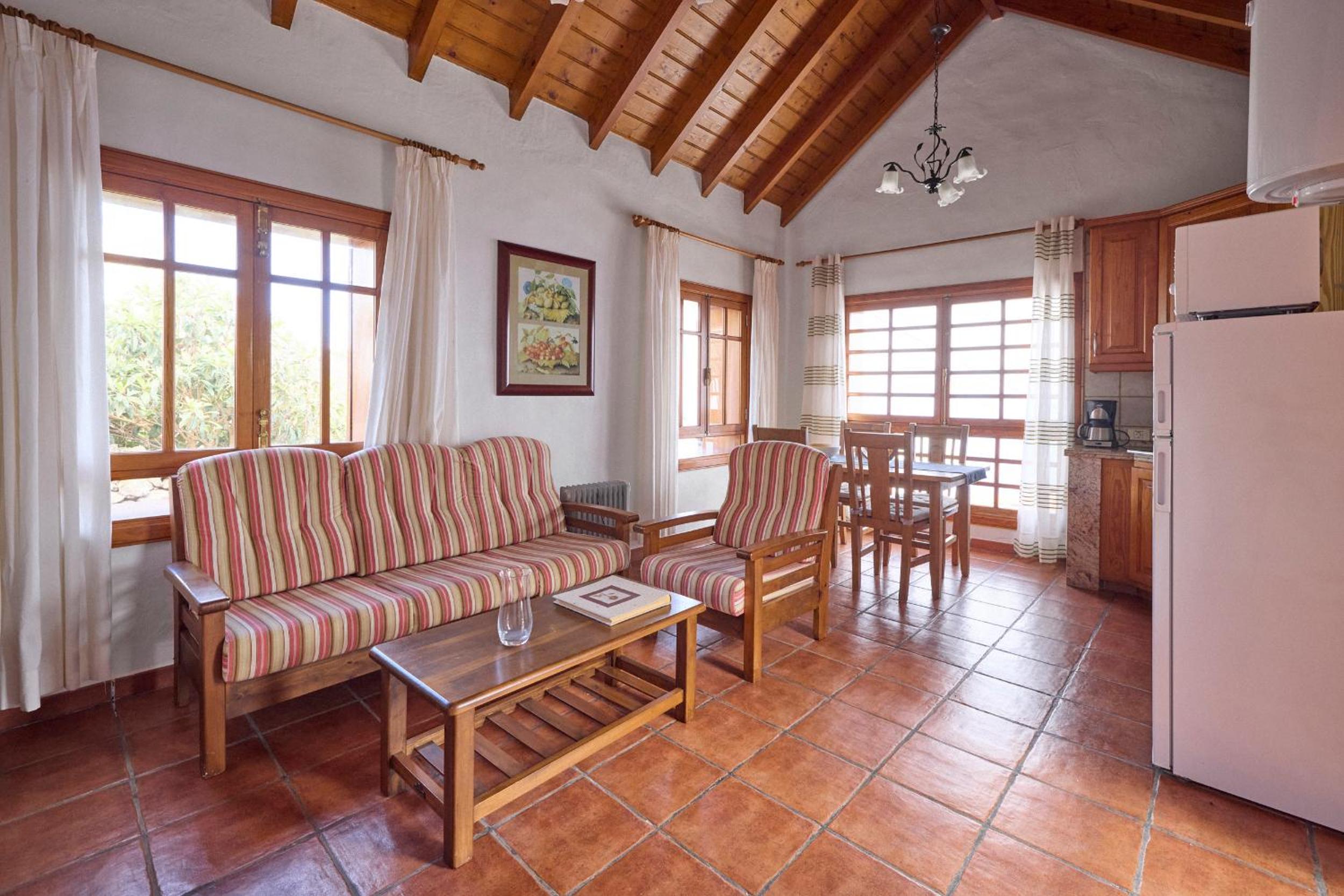 Casas Rurales Los Almendreros