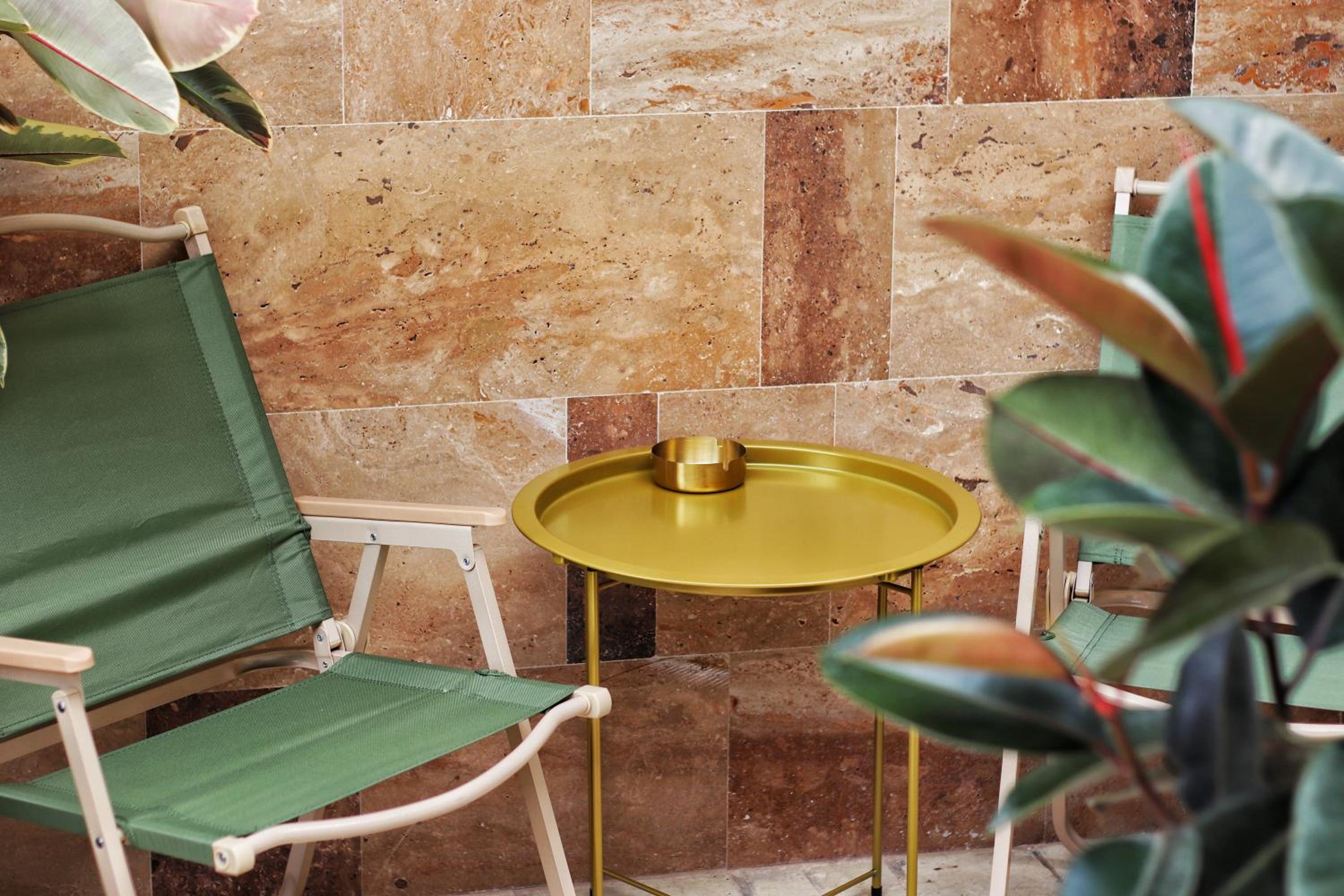 Golden Beach Suites