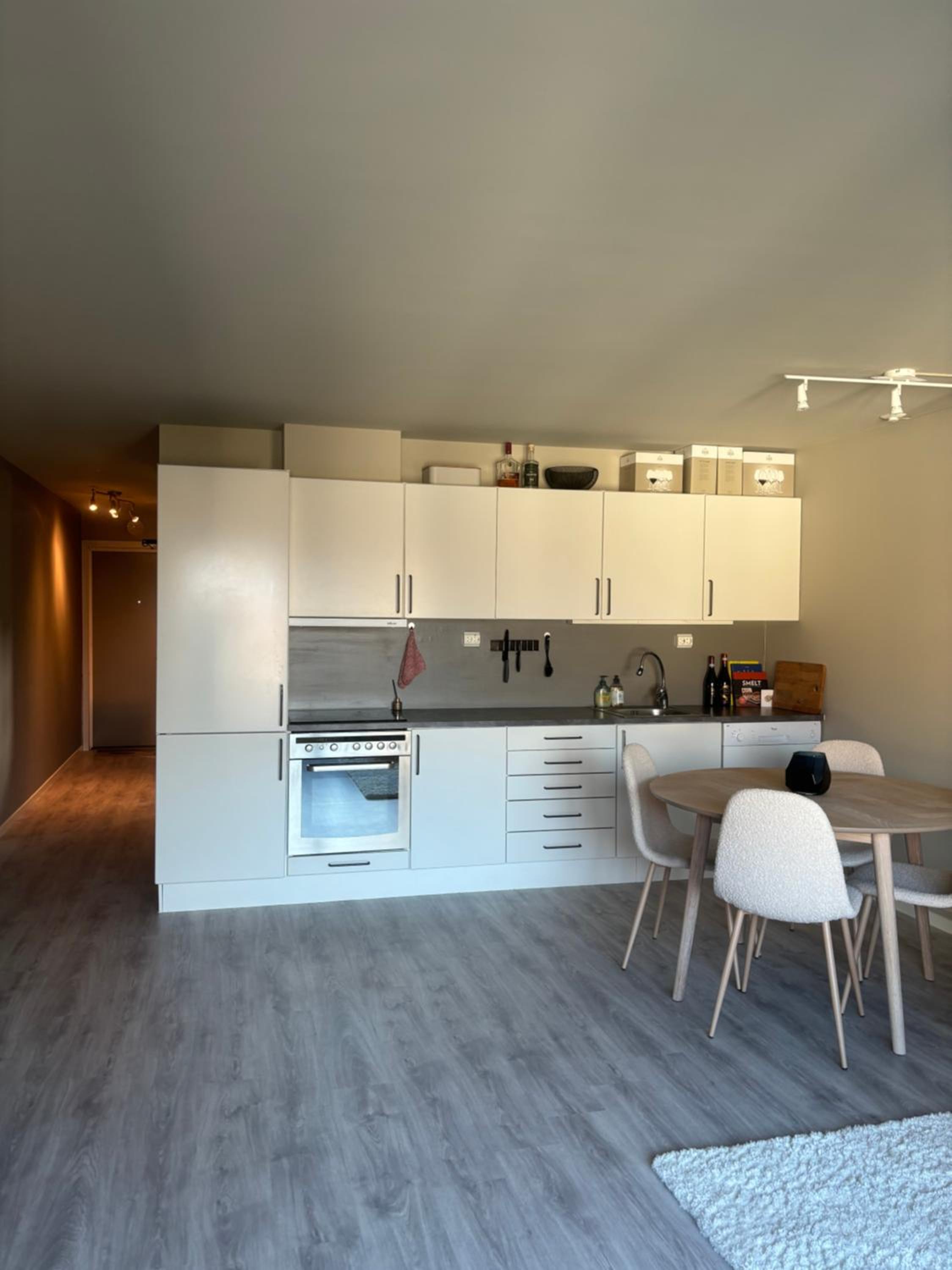 Cozy apartment in Stavanger city centre view 3