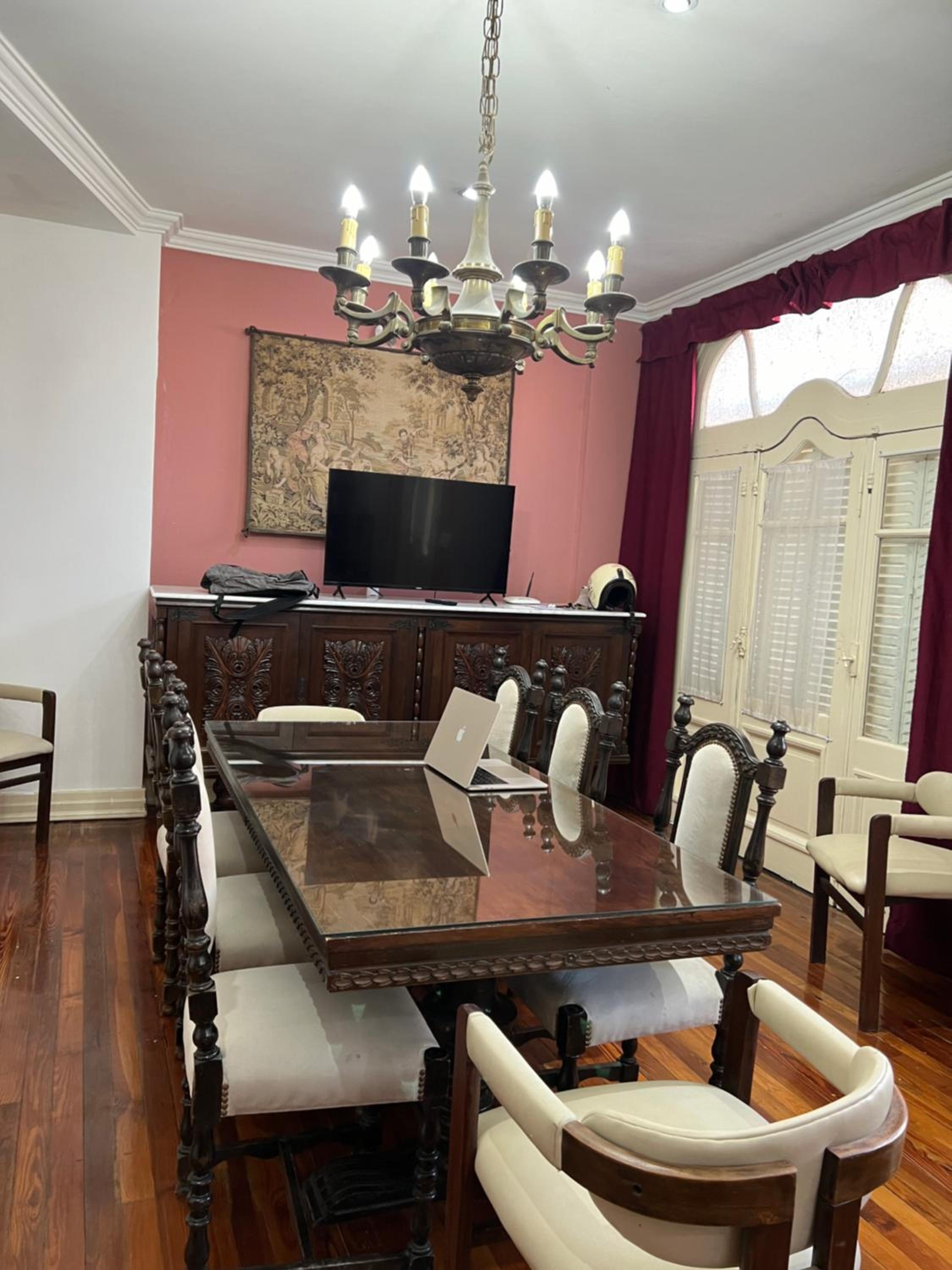 Casona Nuñez - Elegante casa con 4 dormitorios y Terraza