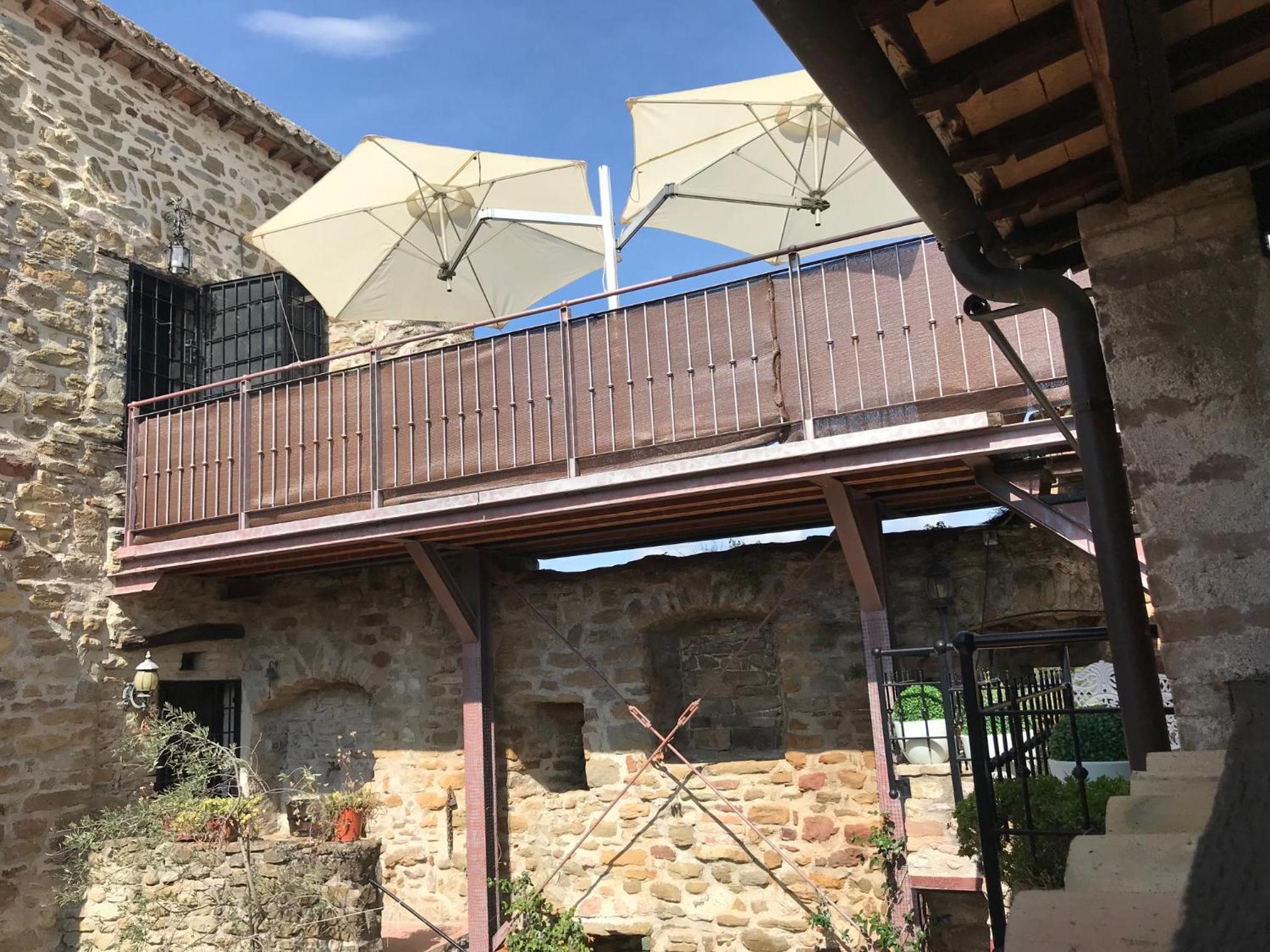 Castello di Francocci Spoleto Assisi