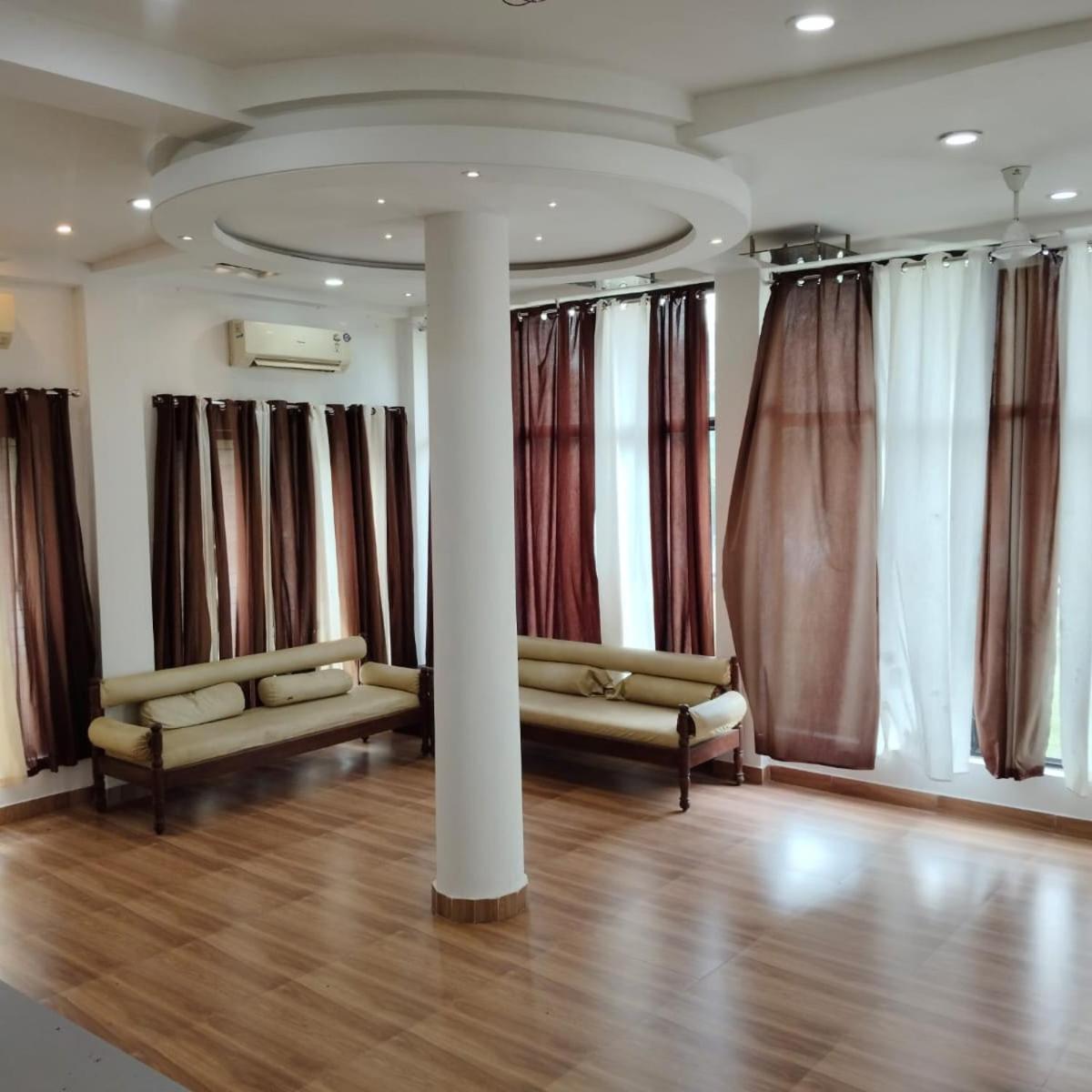Royal farm villa