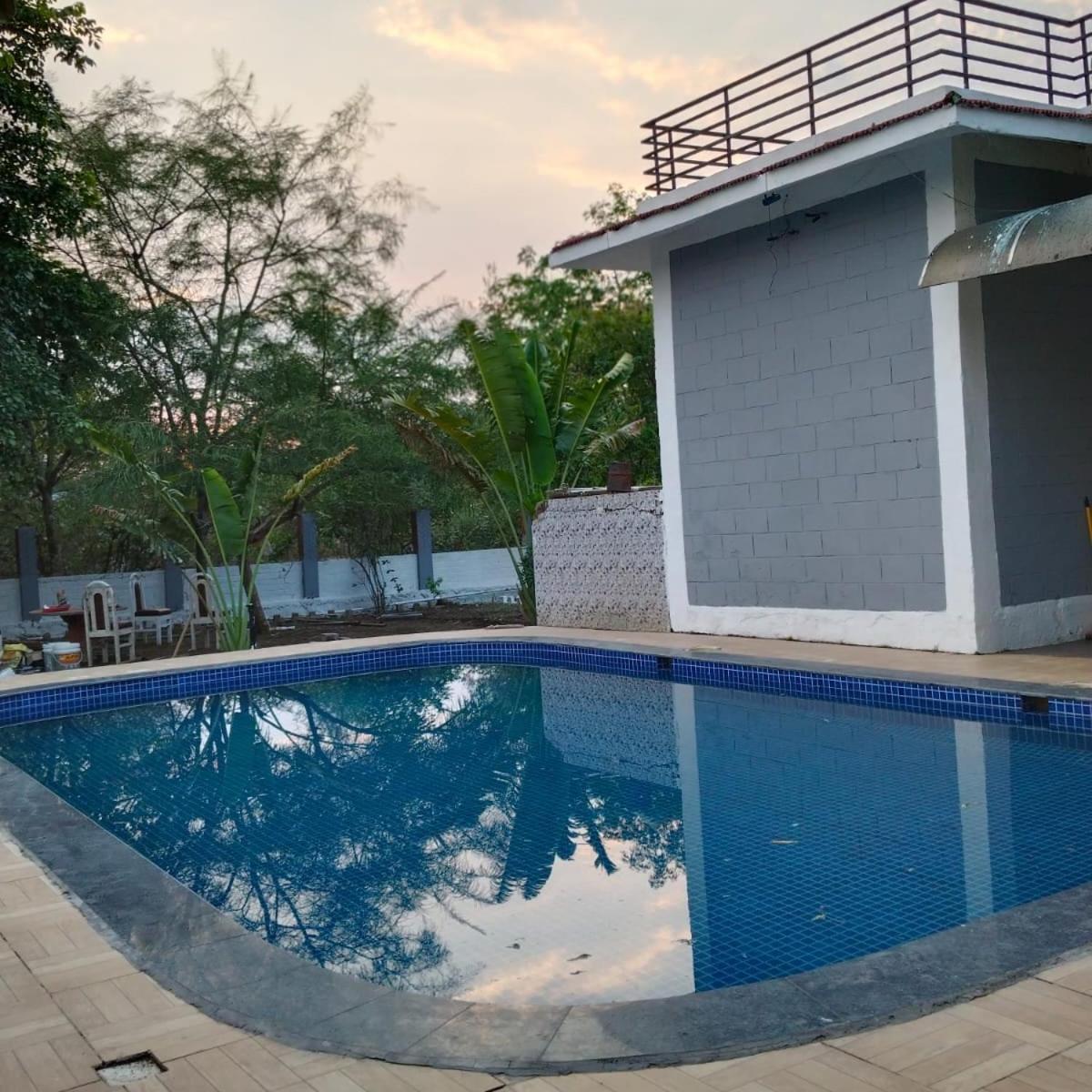 Royal farm villa