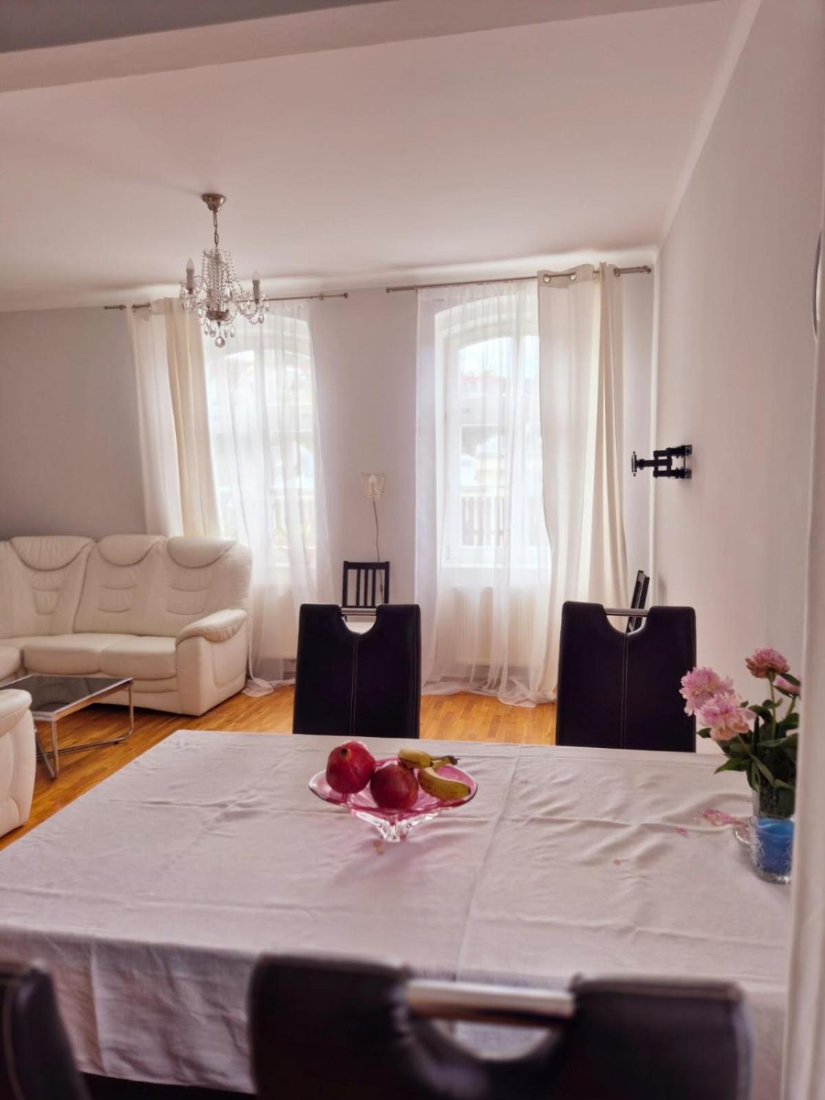 Airy & spacious apartment
