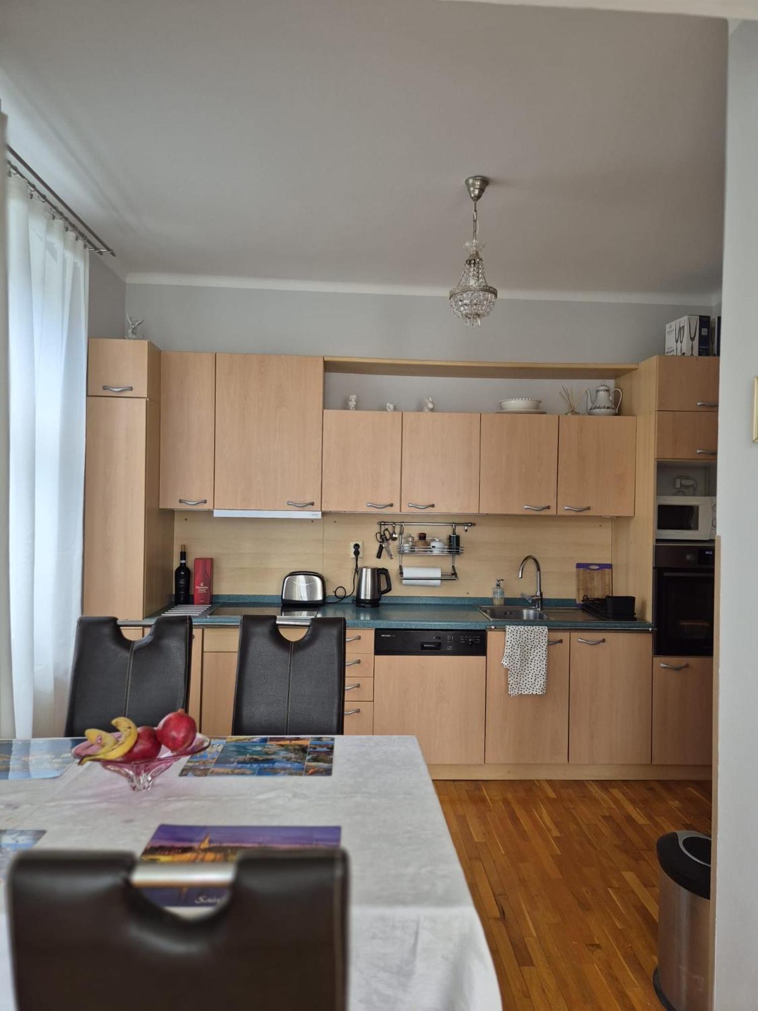 Airy & spacious apartment