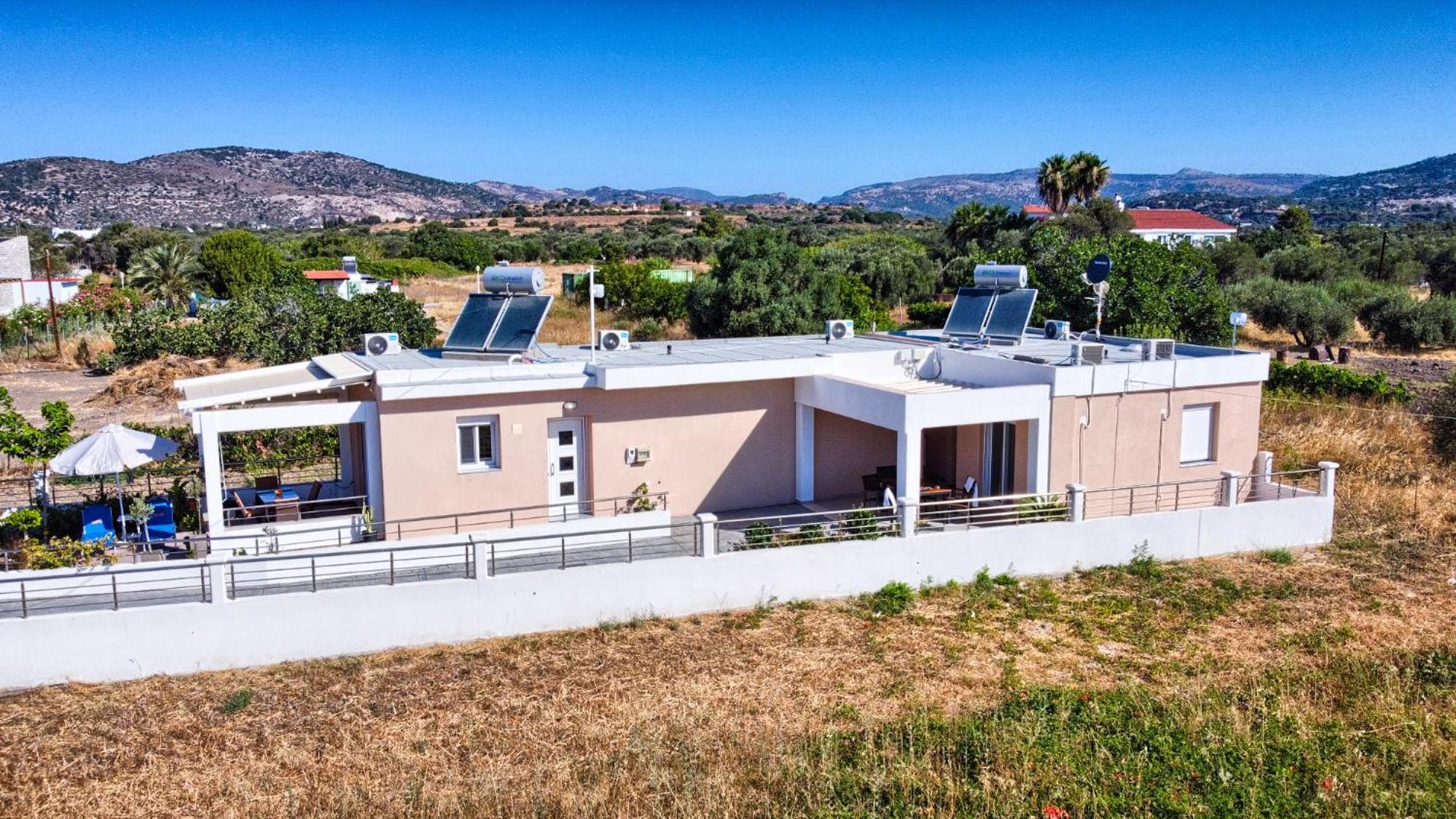 Paul’s Garden Luxury House