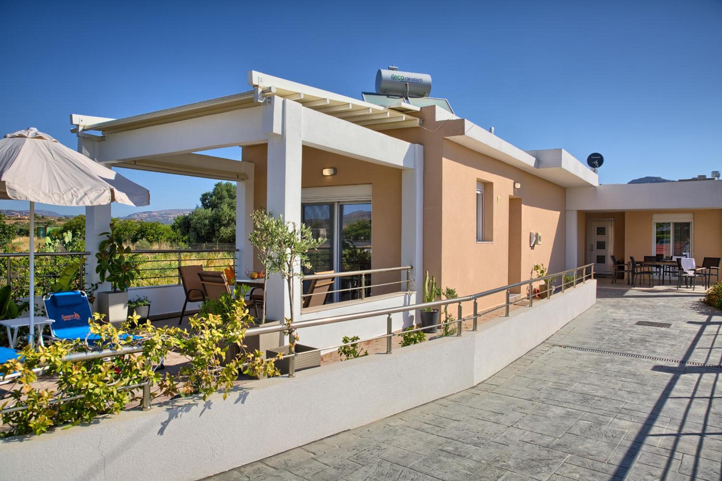 Paul’s Garden Luxury House