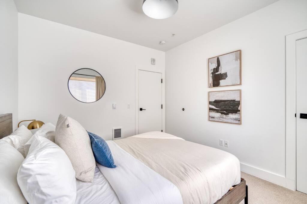Stay Portland - Private Floor in Magazine Worthy Humboldt Apt Bldg