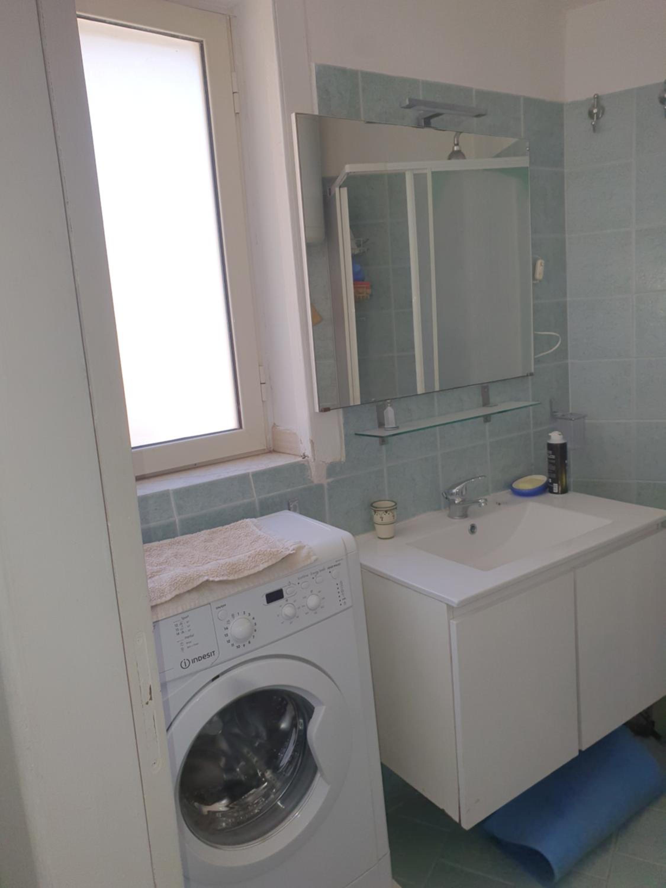 Casa Flora en Naples — bathroom