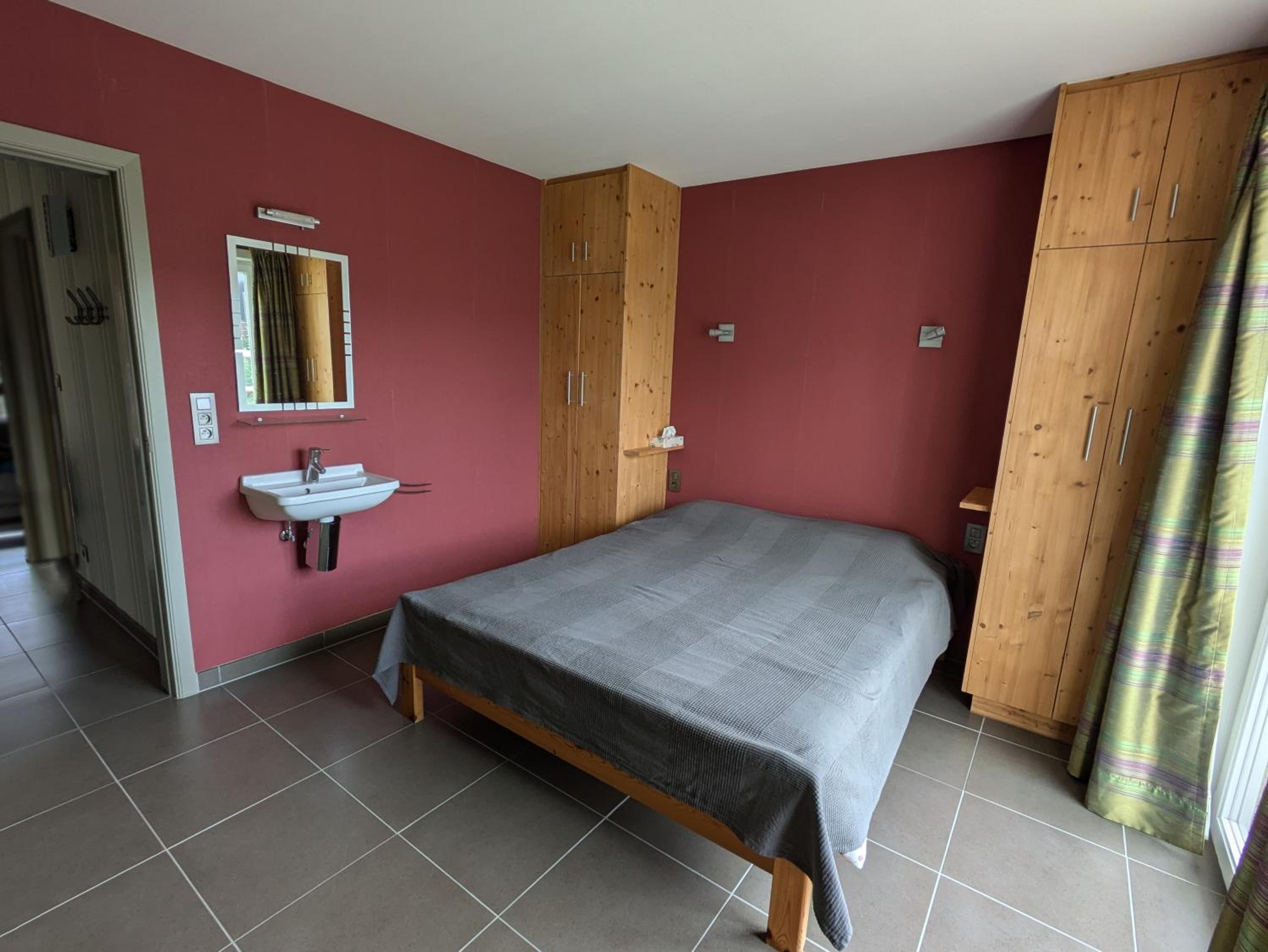Christina - Appartement familial avec parking privé, Nieuwpoort-Bad