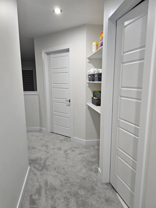Sleek Home in Trendy Community at SW, Edmonton