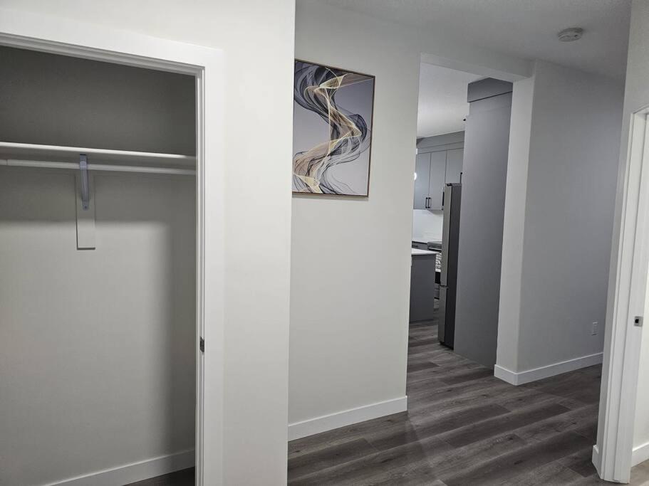 Sleek Home in Trendy Community at SW, Edmonton