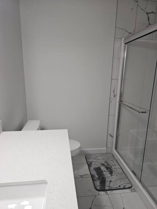 Sleek Home in Trendy Community at SW, Edmonton