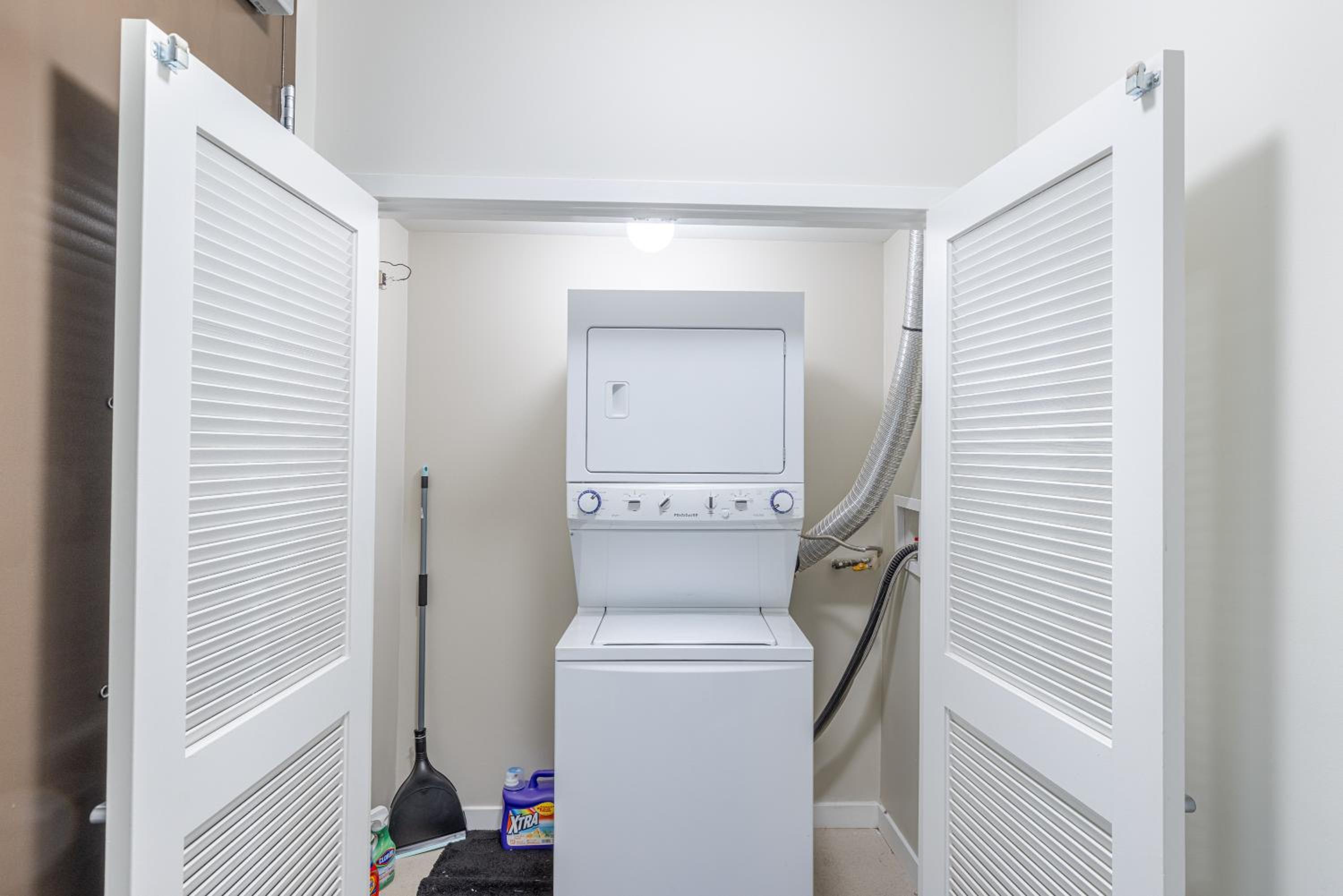 2 Bed 2 Bath X street LA Live, Convention Center, Microsoft Theater