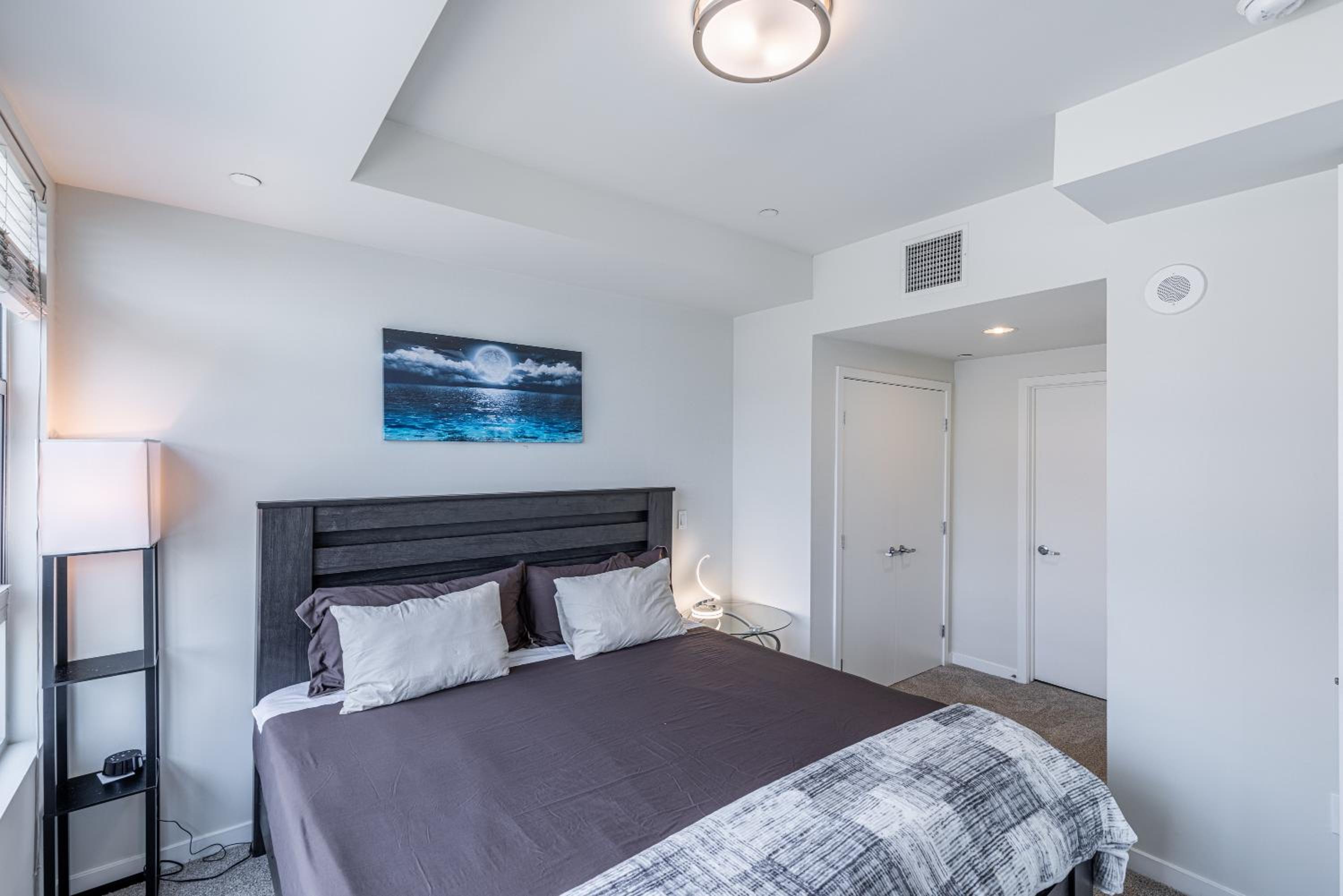 2 Bed 2 Bath X street LA Live, Convention Center, Microsoft Theater