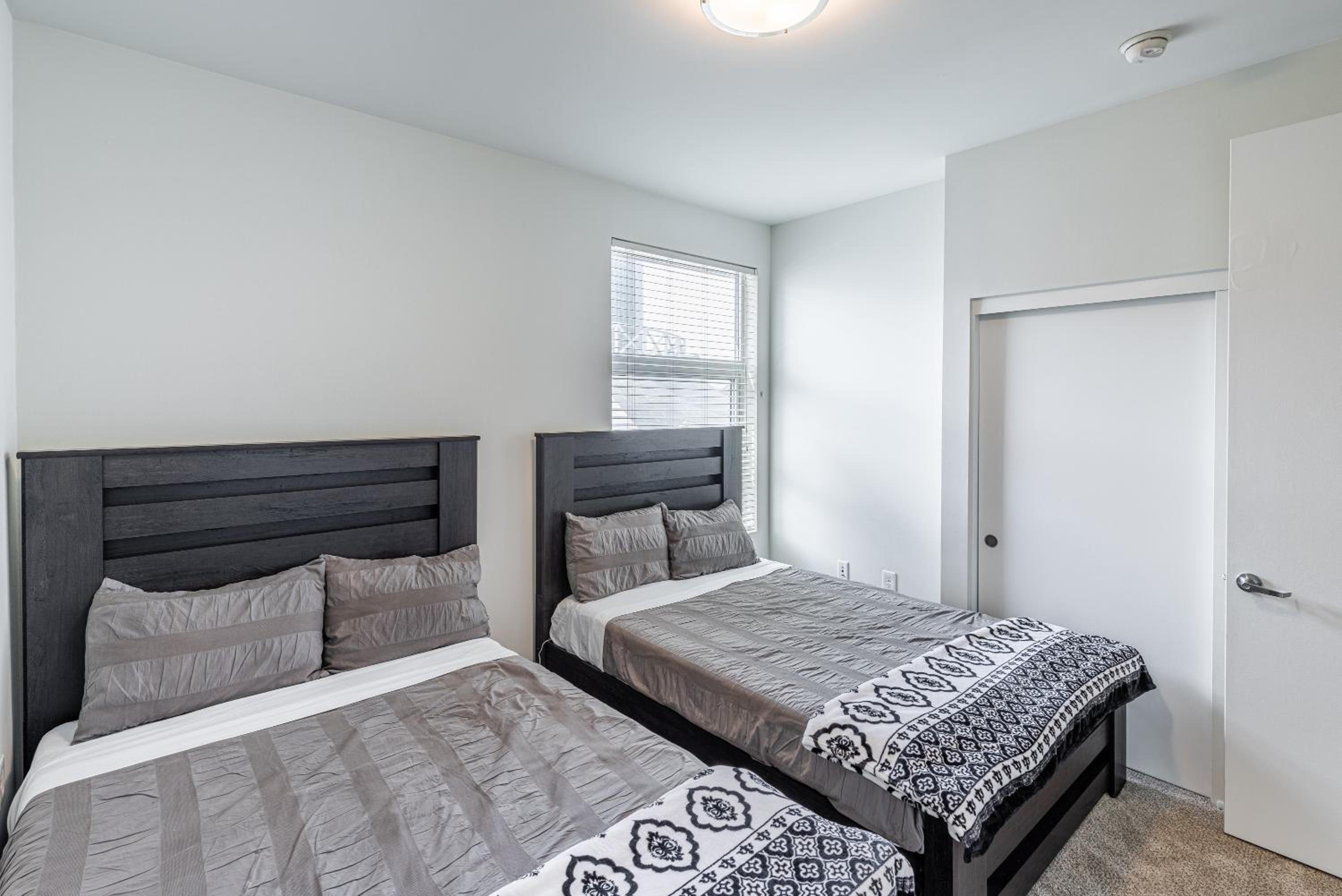 2 Bed 2 Bath X street LA Live, Convention Center, Microsoft Theater