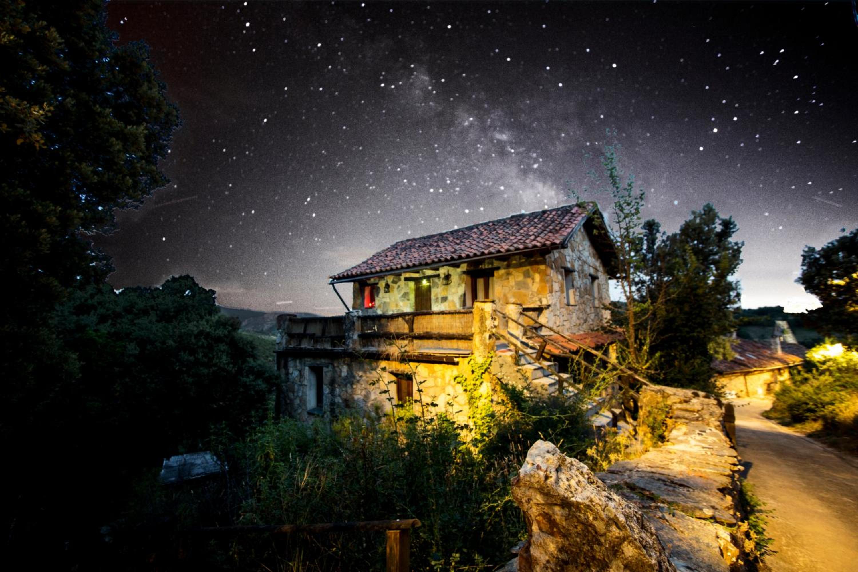 Las Peonías Casa Rural