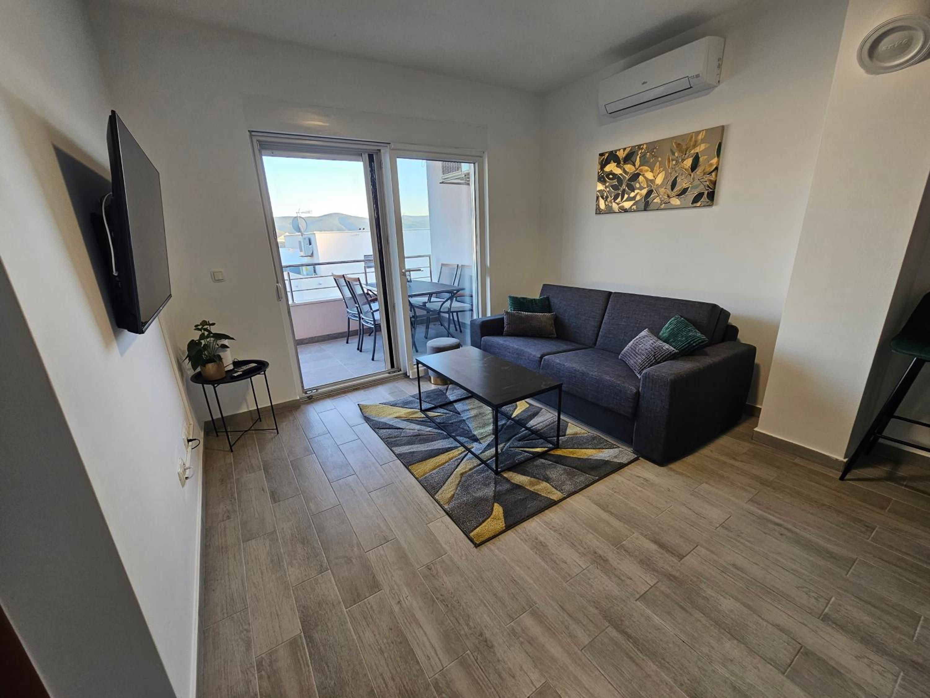 Wanderlust Apartment